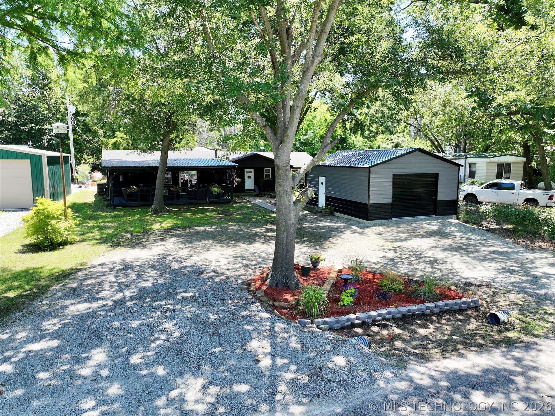 330 Kiamichi Eufaula OK 74432