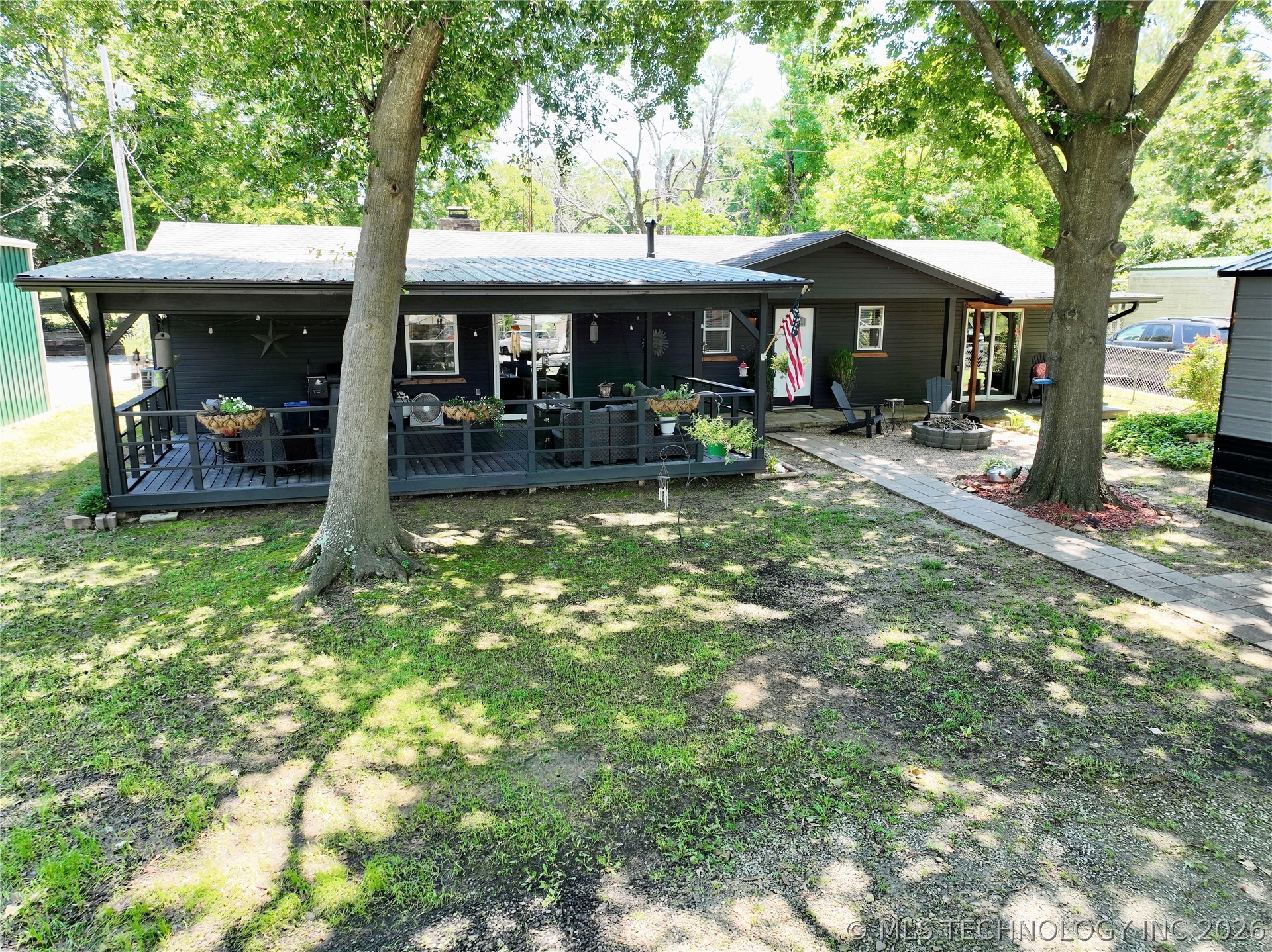 330 Kiamichi Eufaula OK 74432