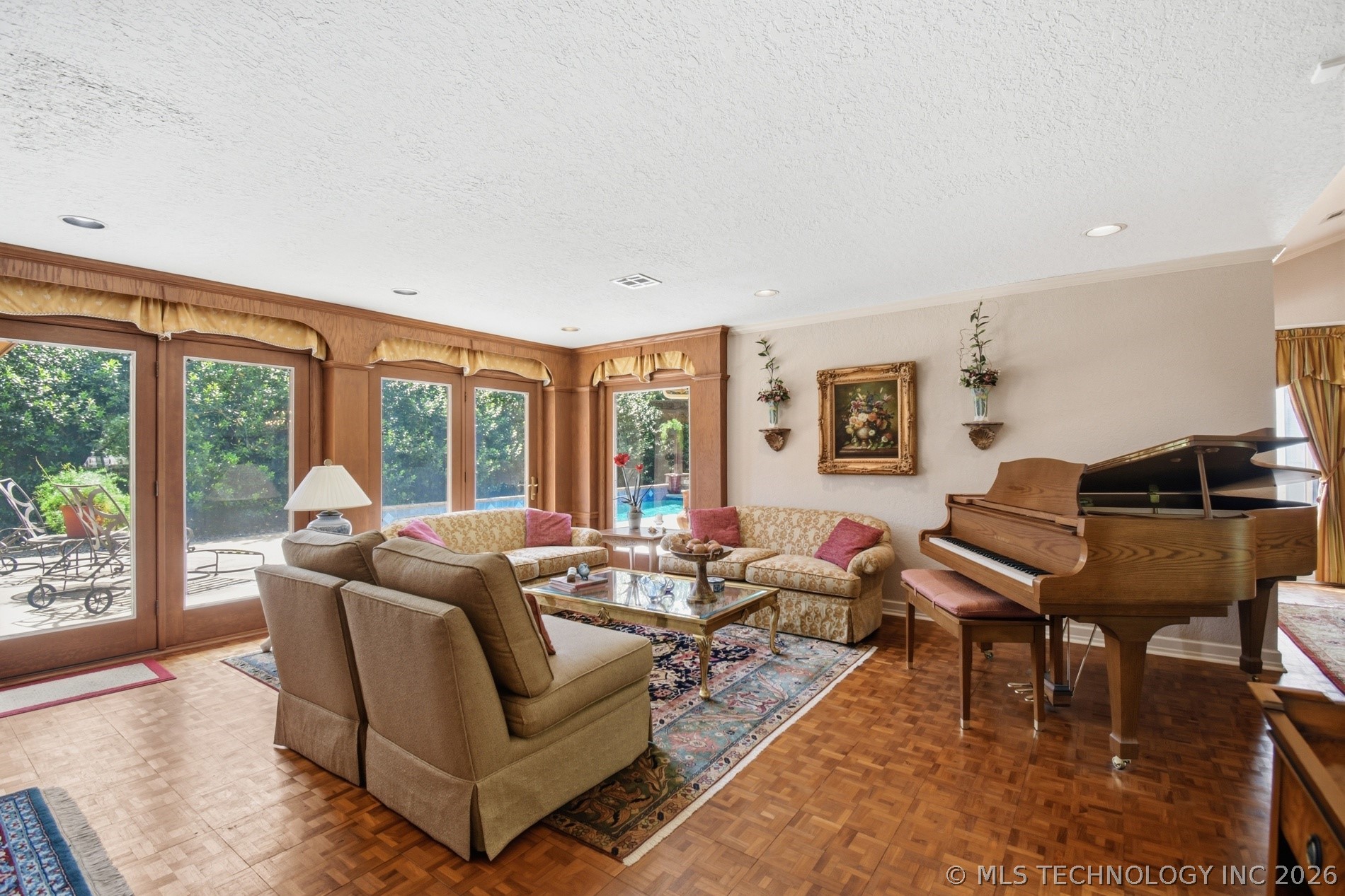 2222 E 45th Place Tulsa OK 74105
