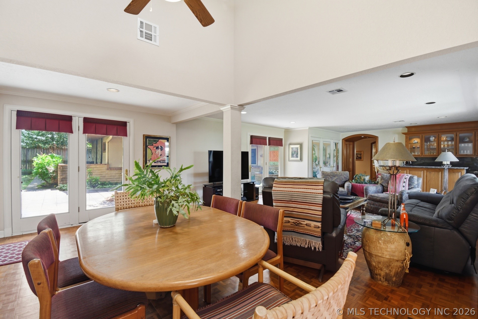 2222 E 45th Place Tulsa OK 74105
