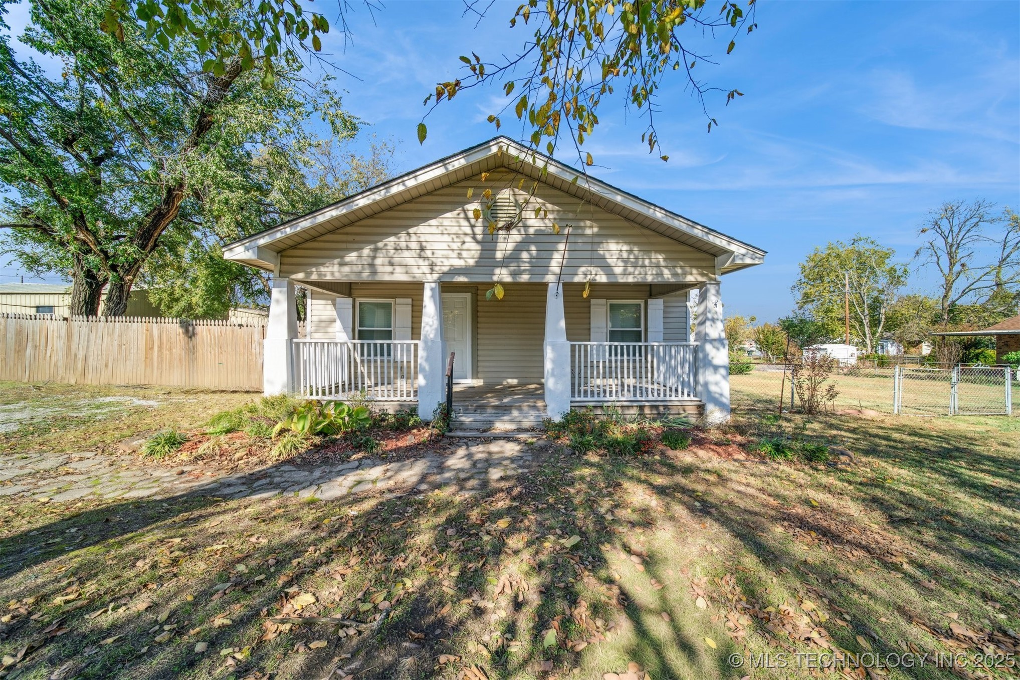 119 E Ross Avenue Sapulpa OK 74066