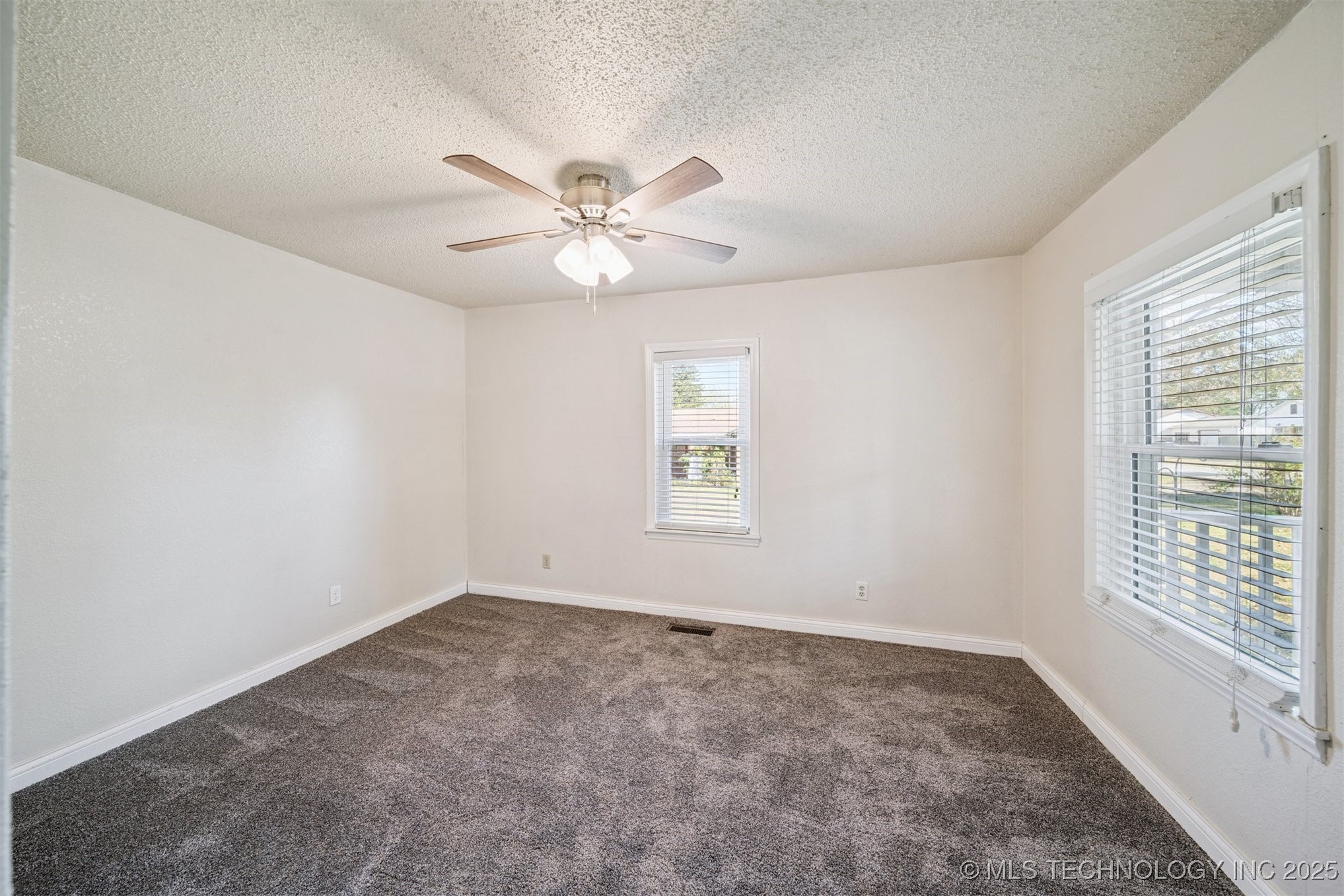 119 E Ross Avenue Sapulpa OK 74066