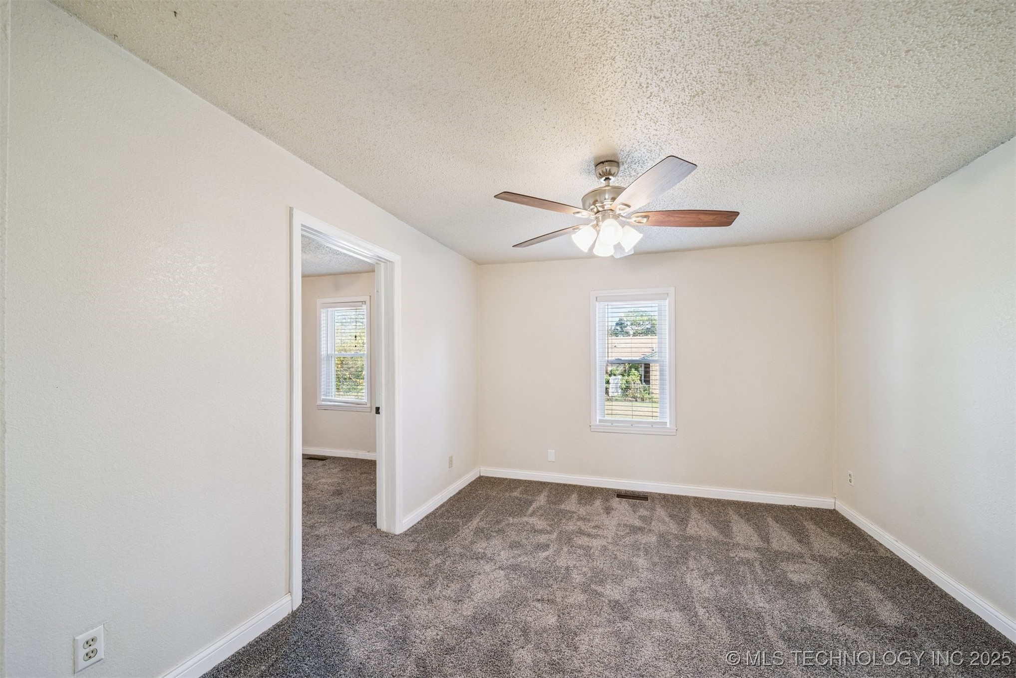 119 E Ross Avenue Sapulpa OK 74066