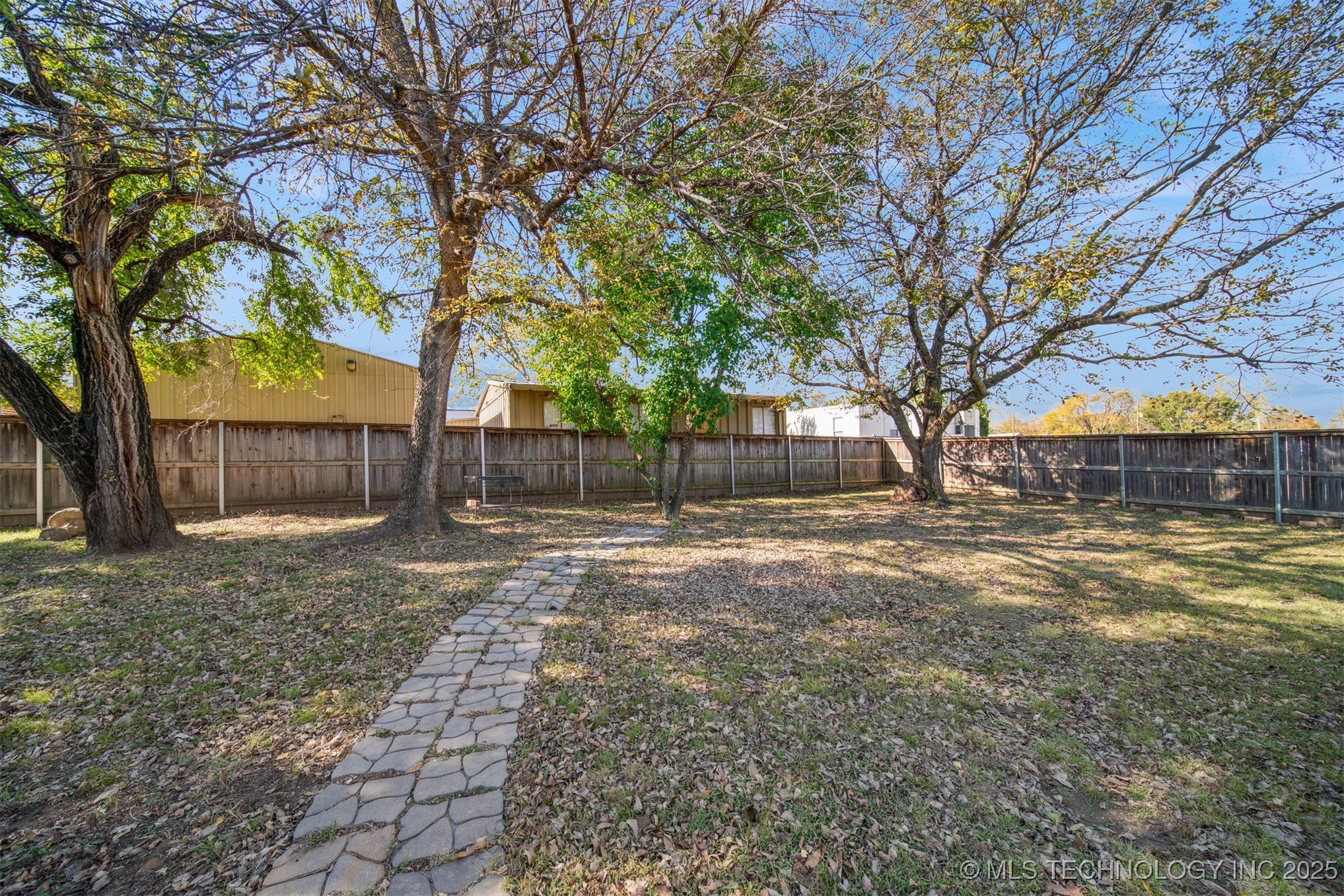 119 E Ross Avenue Sapulpa OK 74066