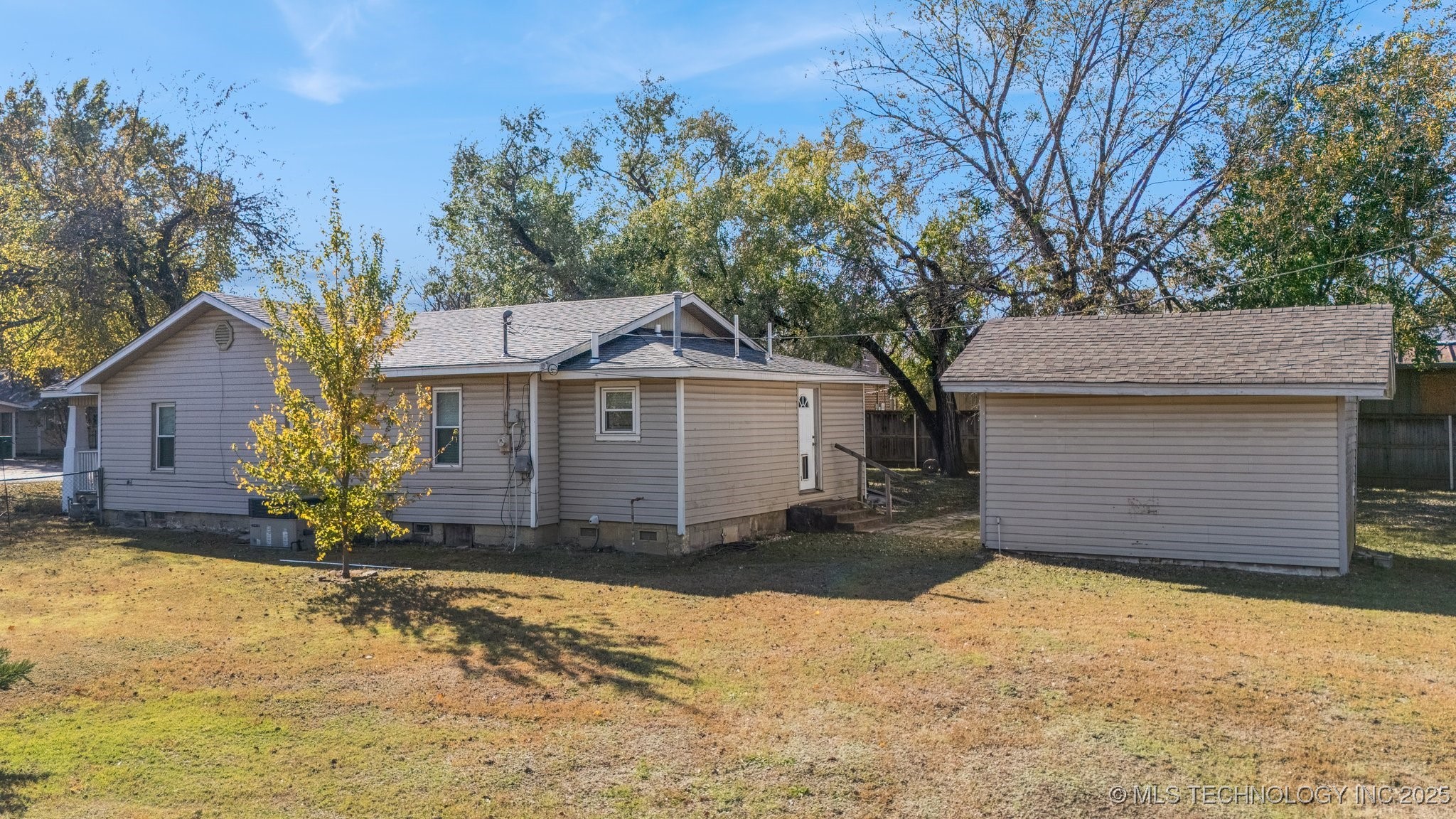 119 E Ross Avenue Sapulpa OK 74066