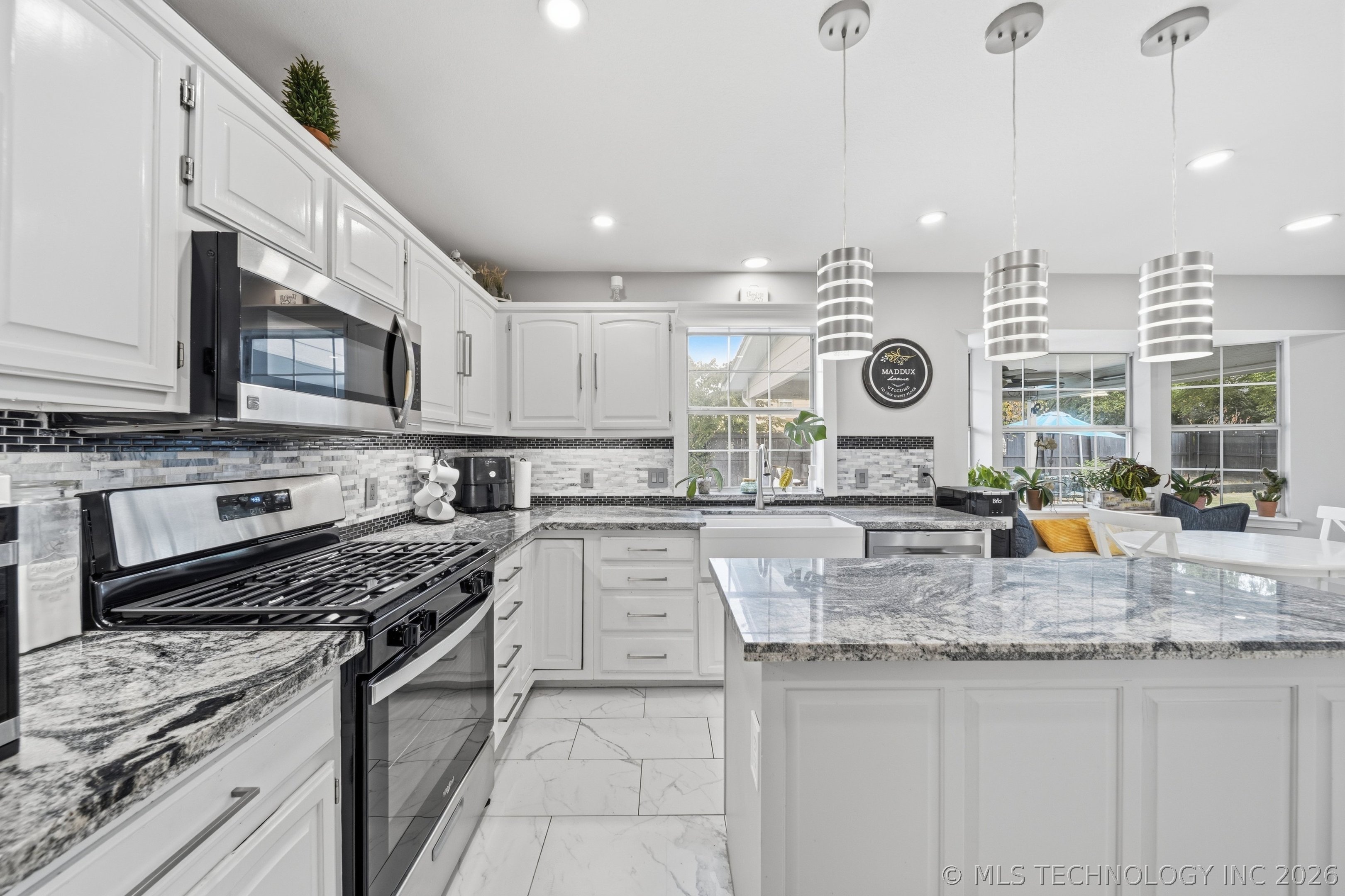 3725 S 69th Westcourt Tulsa OK 74107
