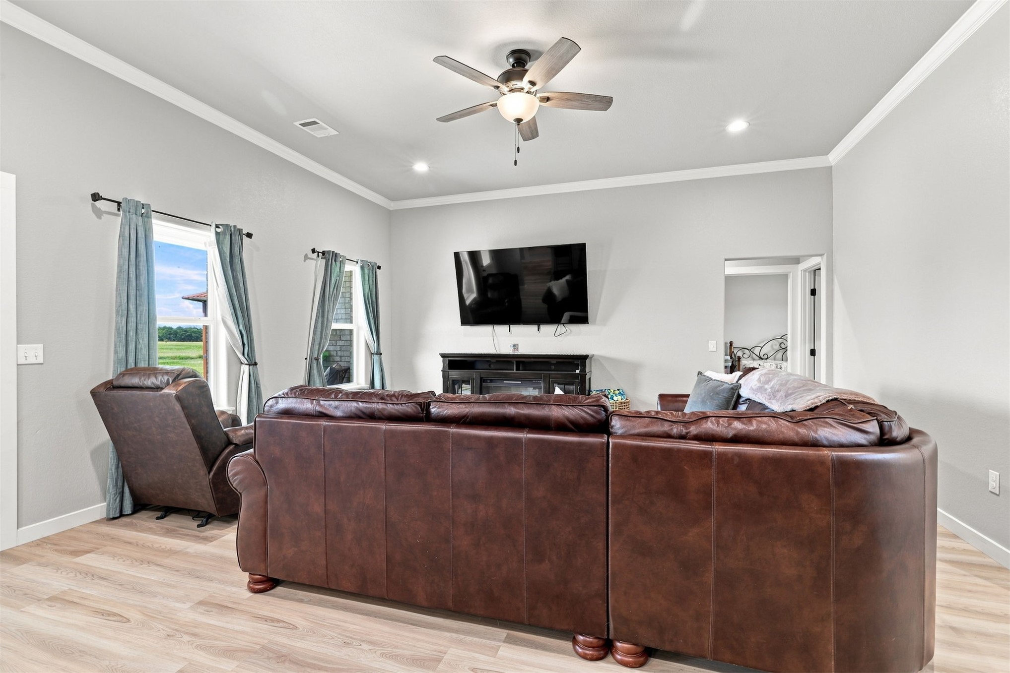 171 Bull Run Calera OK 74730