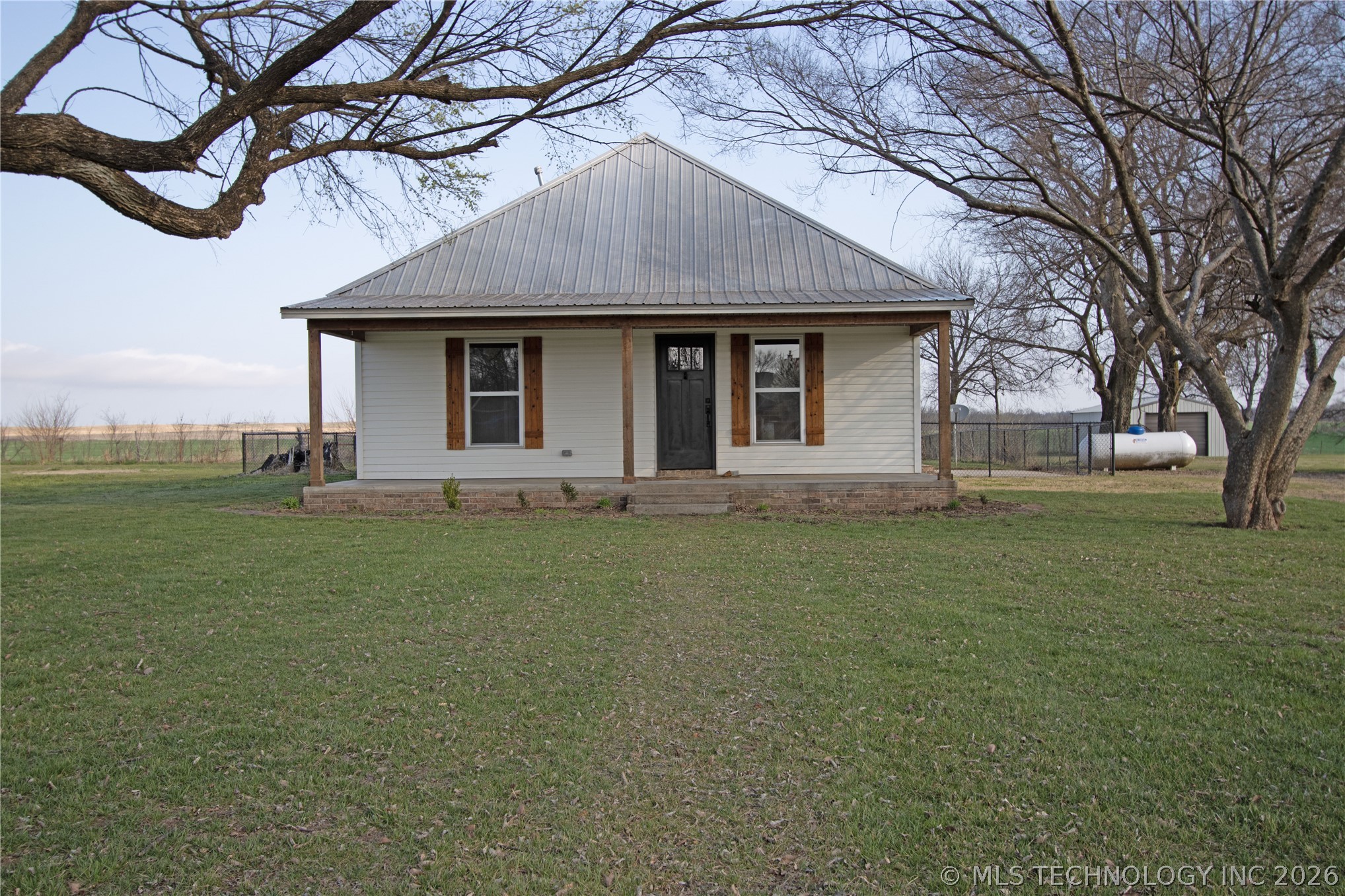 25437 E 690 Road Wagoner OK 74467