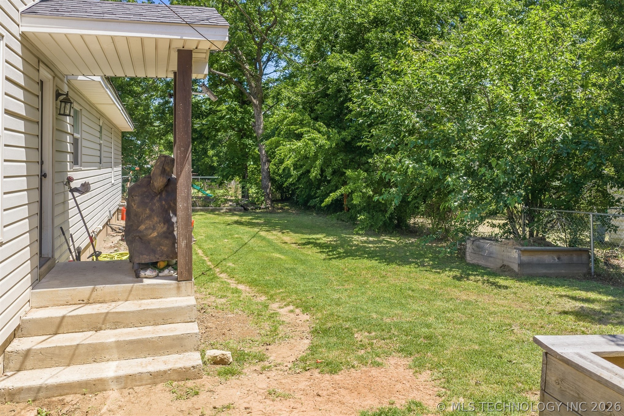 1126 W 12th Sulphur OK 73086