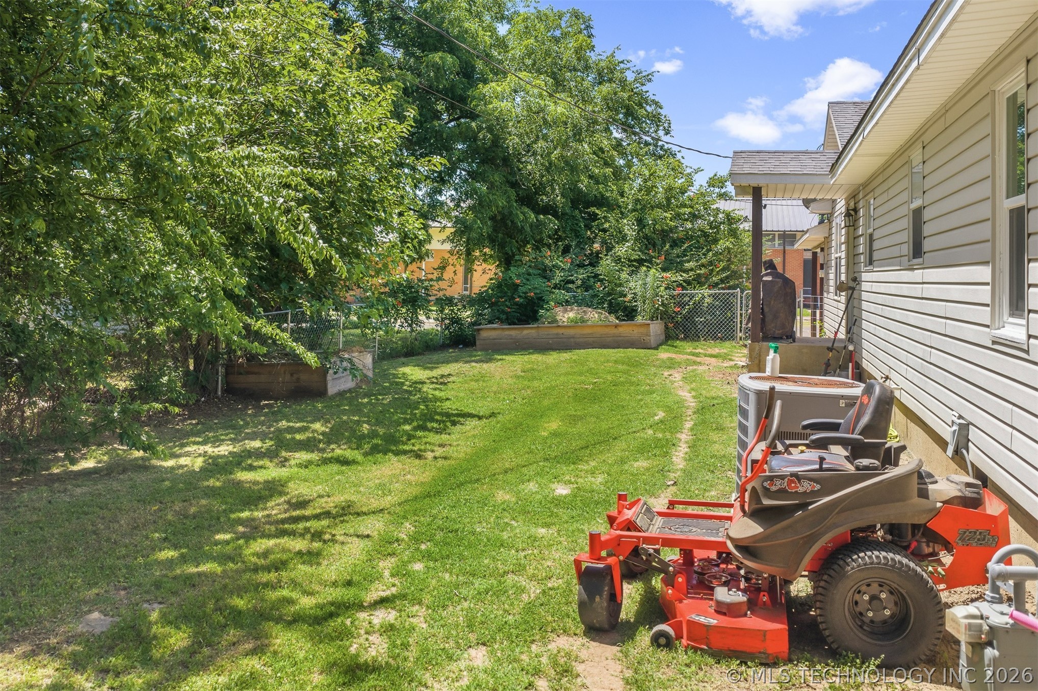 1126 W 12th Sulphur OK 73086