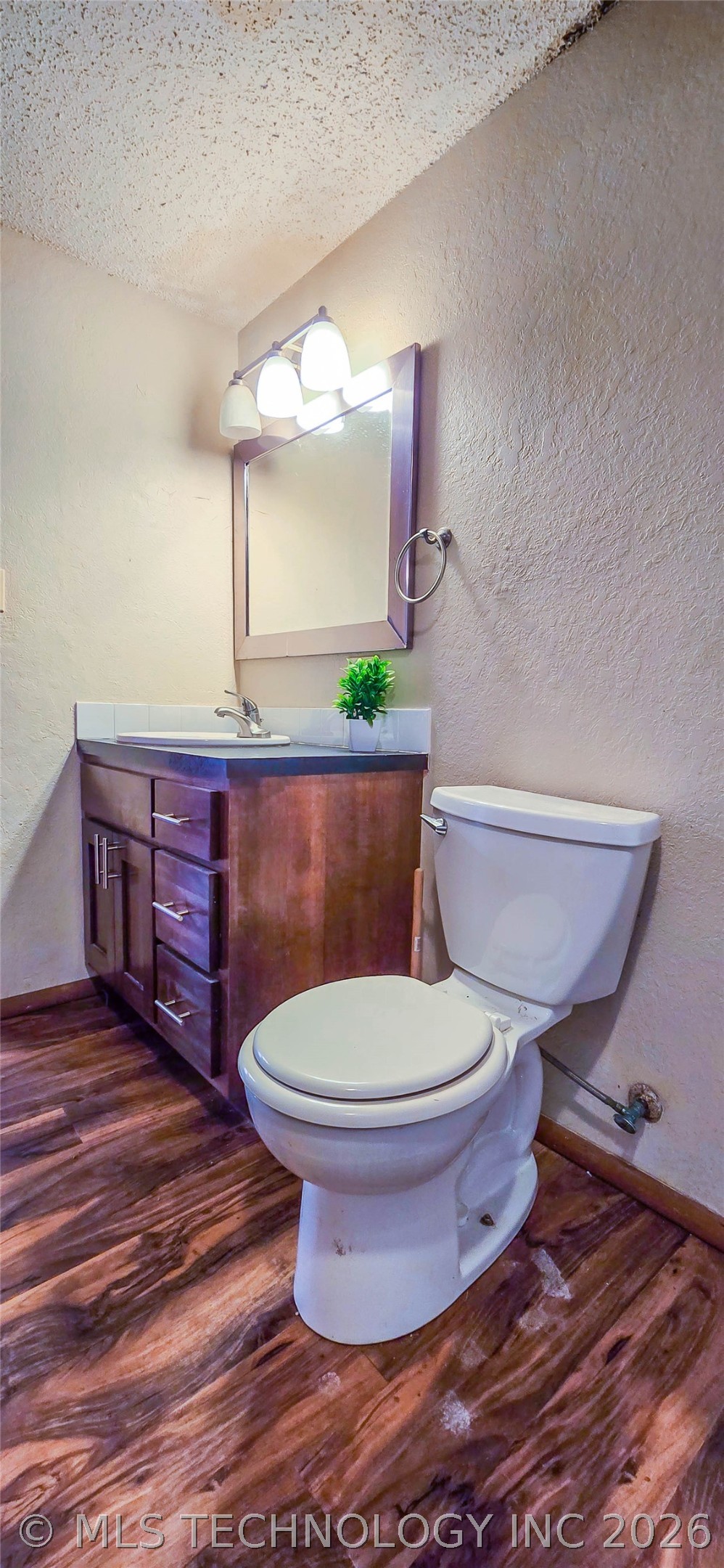 115803 S 4197 Road Checotah OK 74426