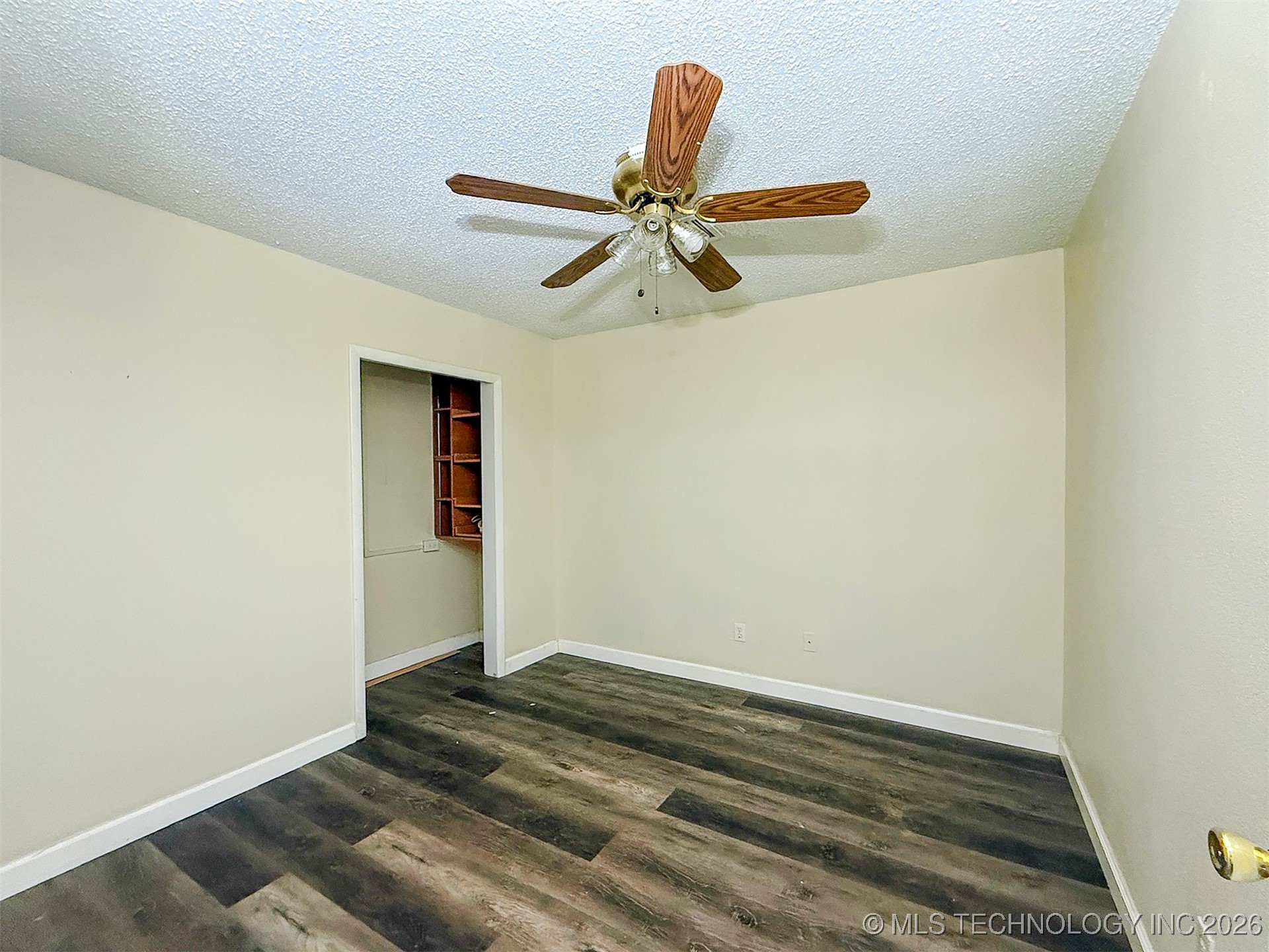 1231 W Easy Street Tishomingo OK 73460