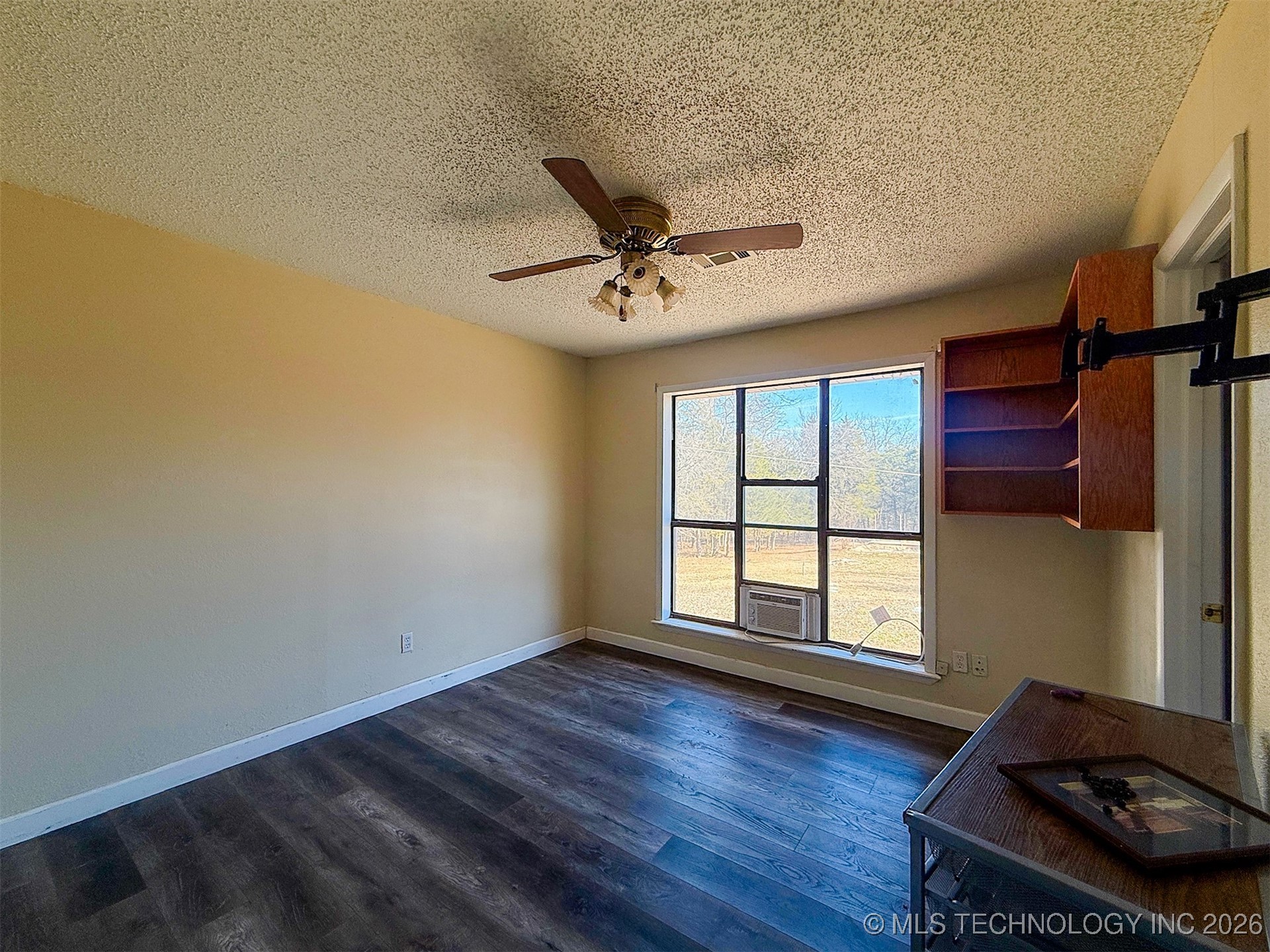 1231 W Easy Street Tishomingo OK 73460