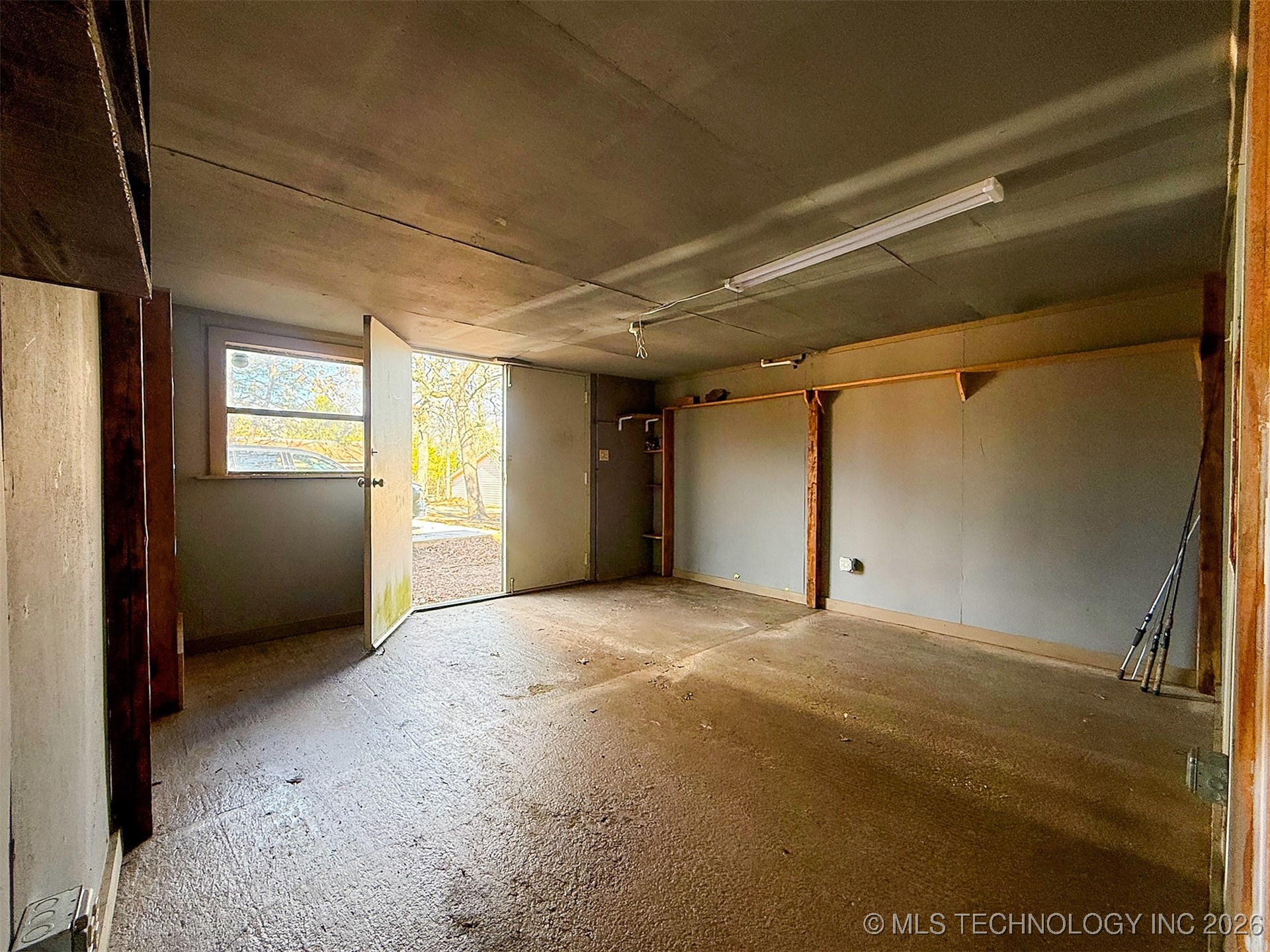 1231 W Easy Street Tishomingo OK 73460