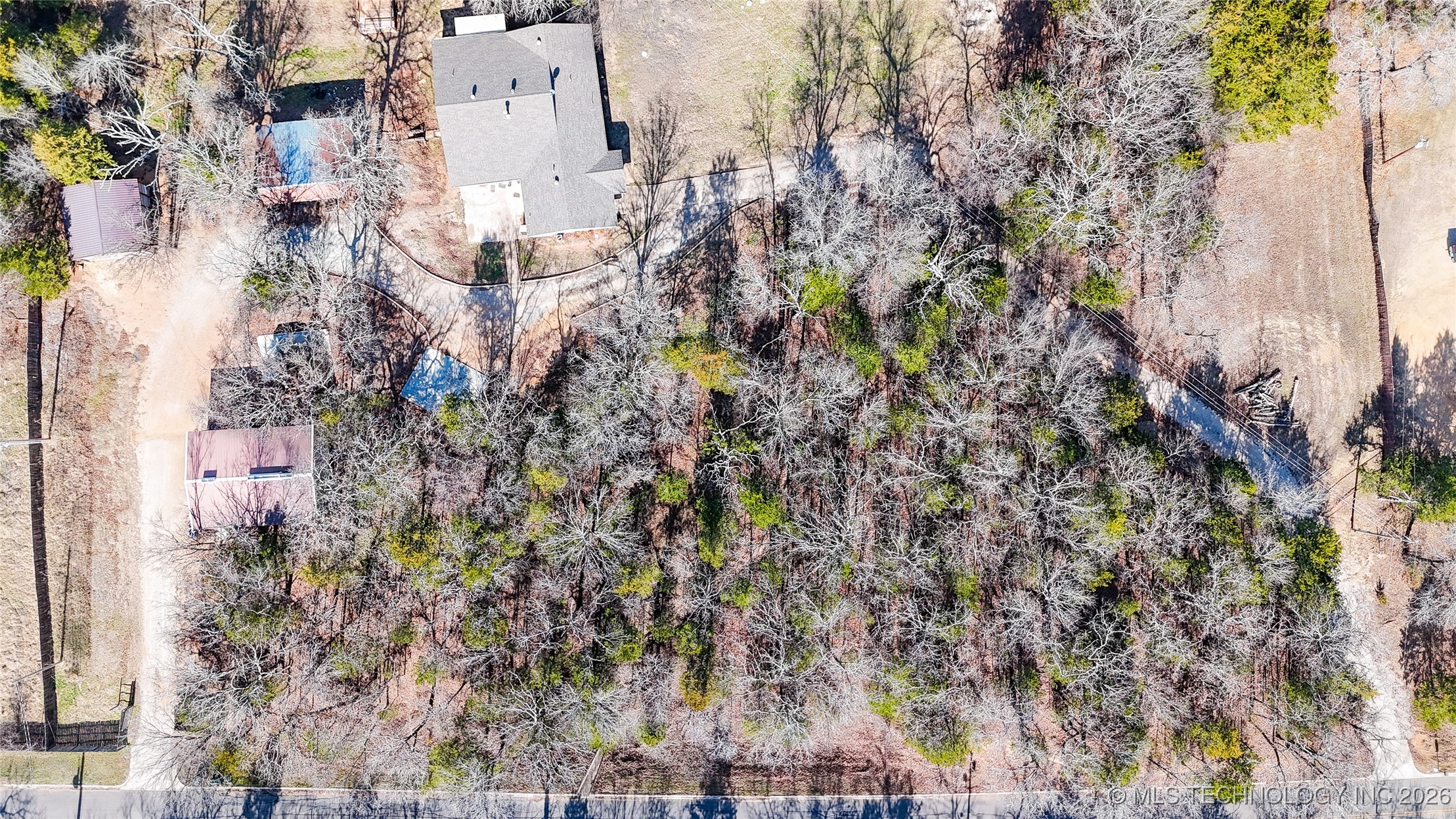 1231 W Easy Street Tishomingo OK 73460