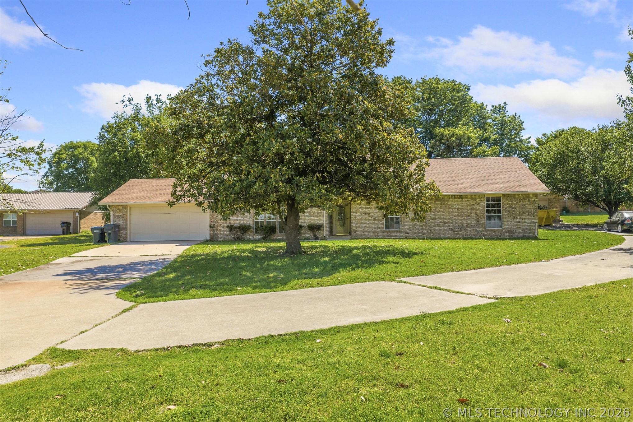 1922 S Plainview Ardmore OK 73401