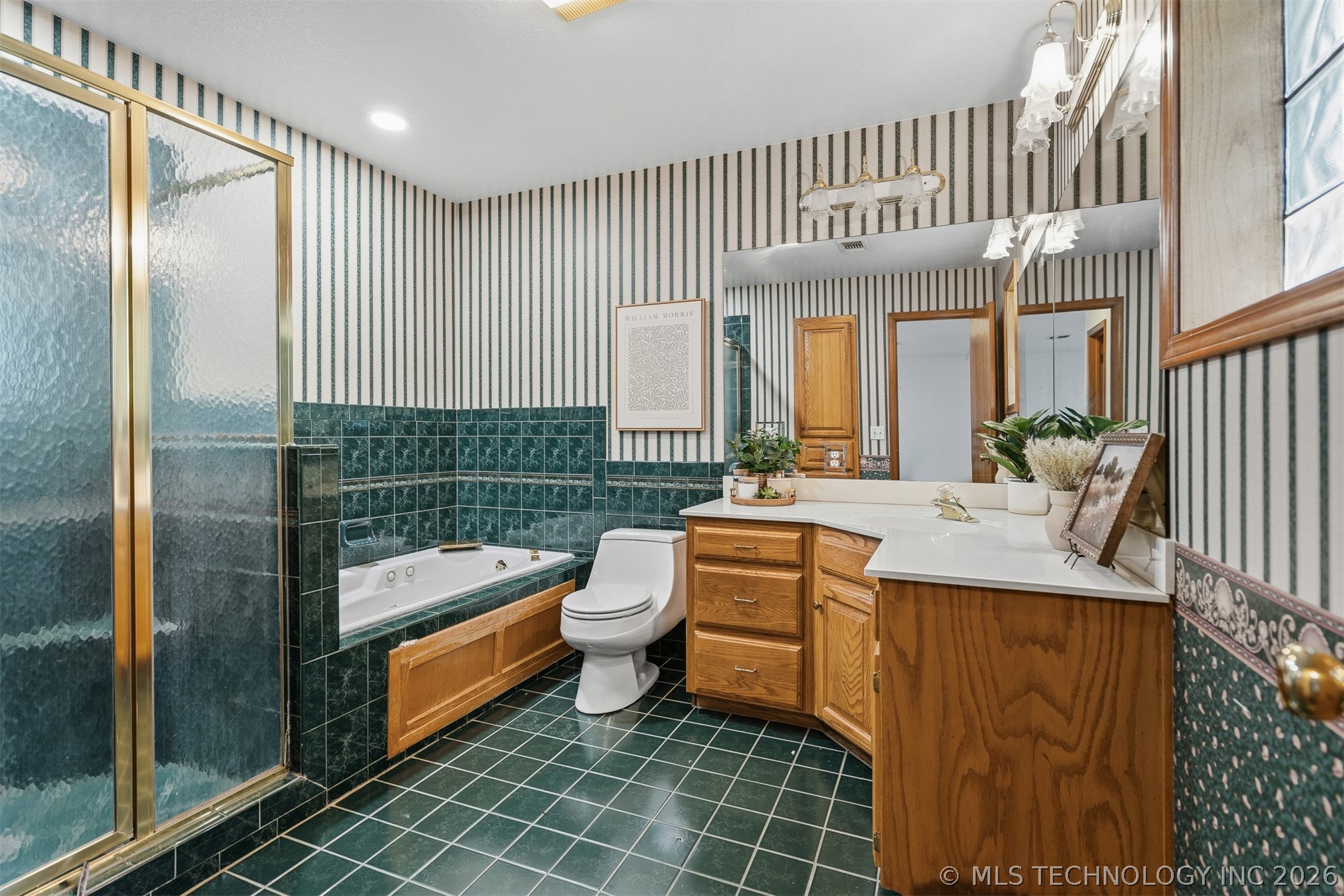 1922 S Plainview Ardmore OK 73401