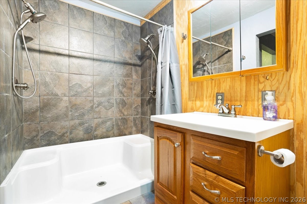 4410 Lakeshore Kingston OK 73439