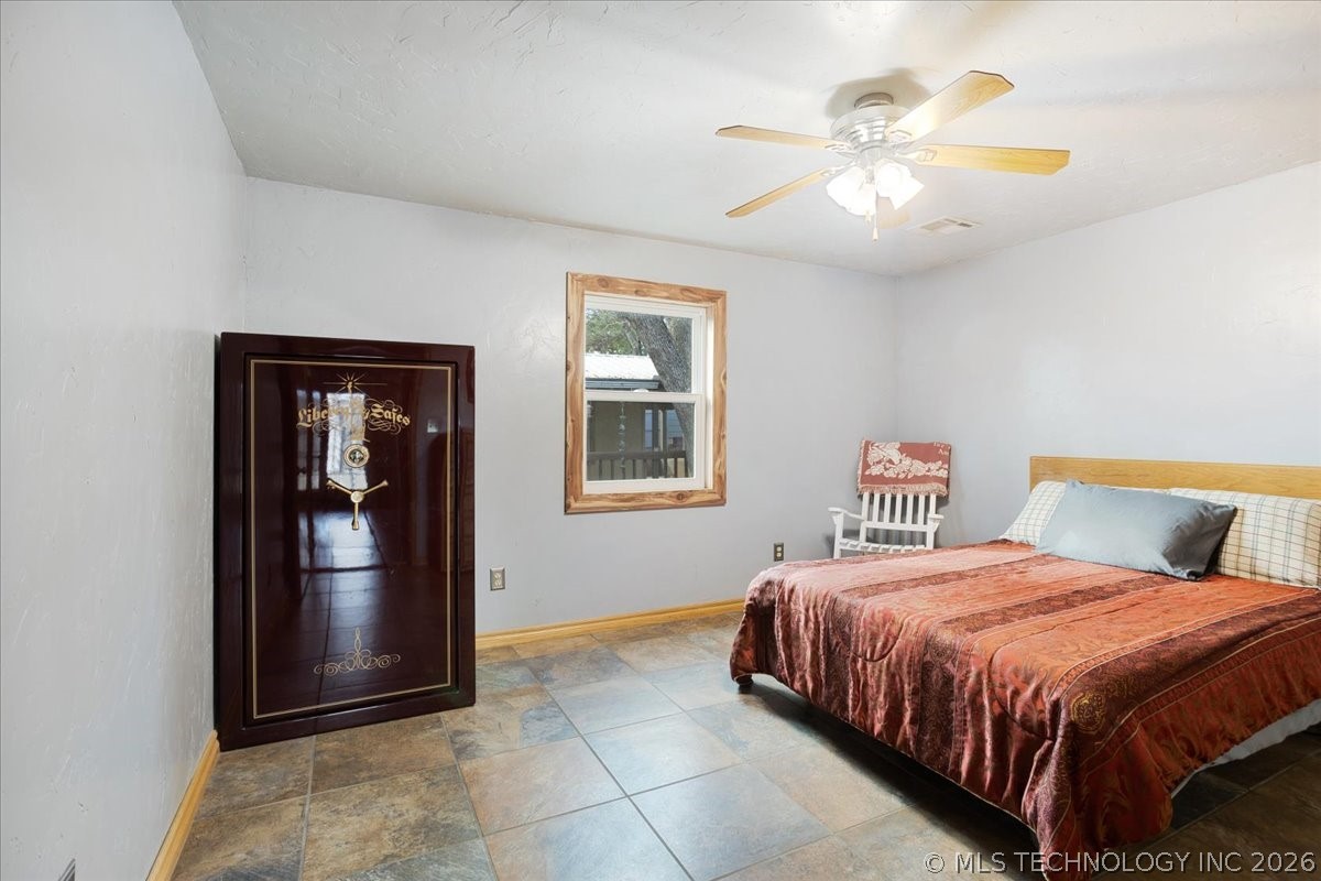 4410 Lakeshore Kingston OK 73439