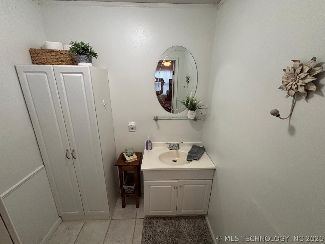 411064 E 1180 Road Eufaula OK 74432