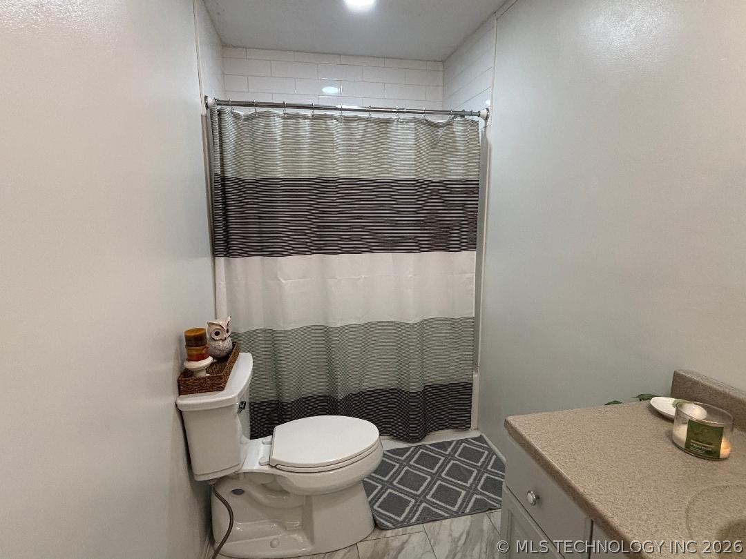 411064 E 1180 Road Eufaula OK 74432