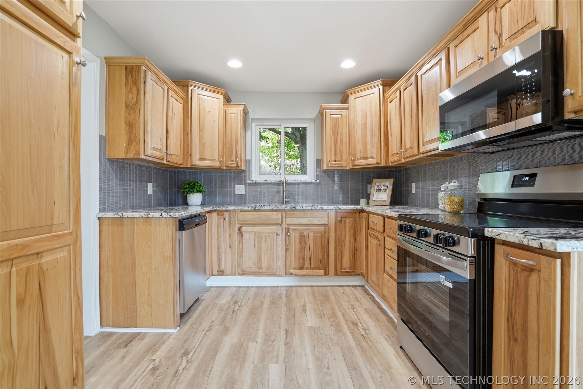 8618 S 74th Eastavenue Tulsa OK 74133