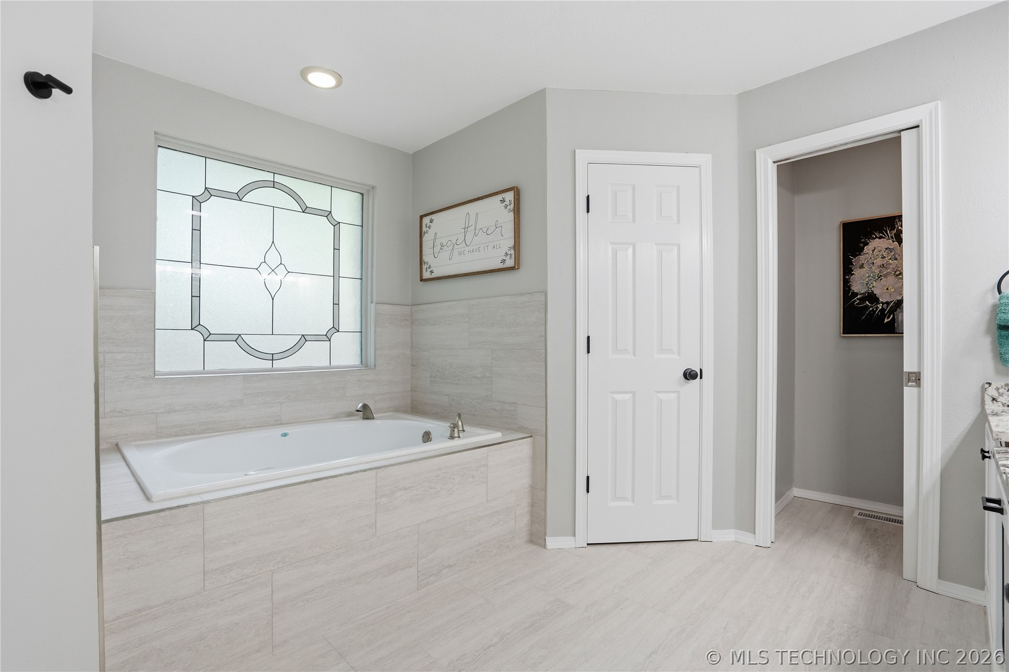 8618 S 74th Eastavenue Tulsa OK 74133