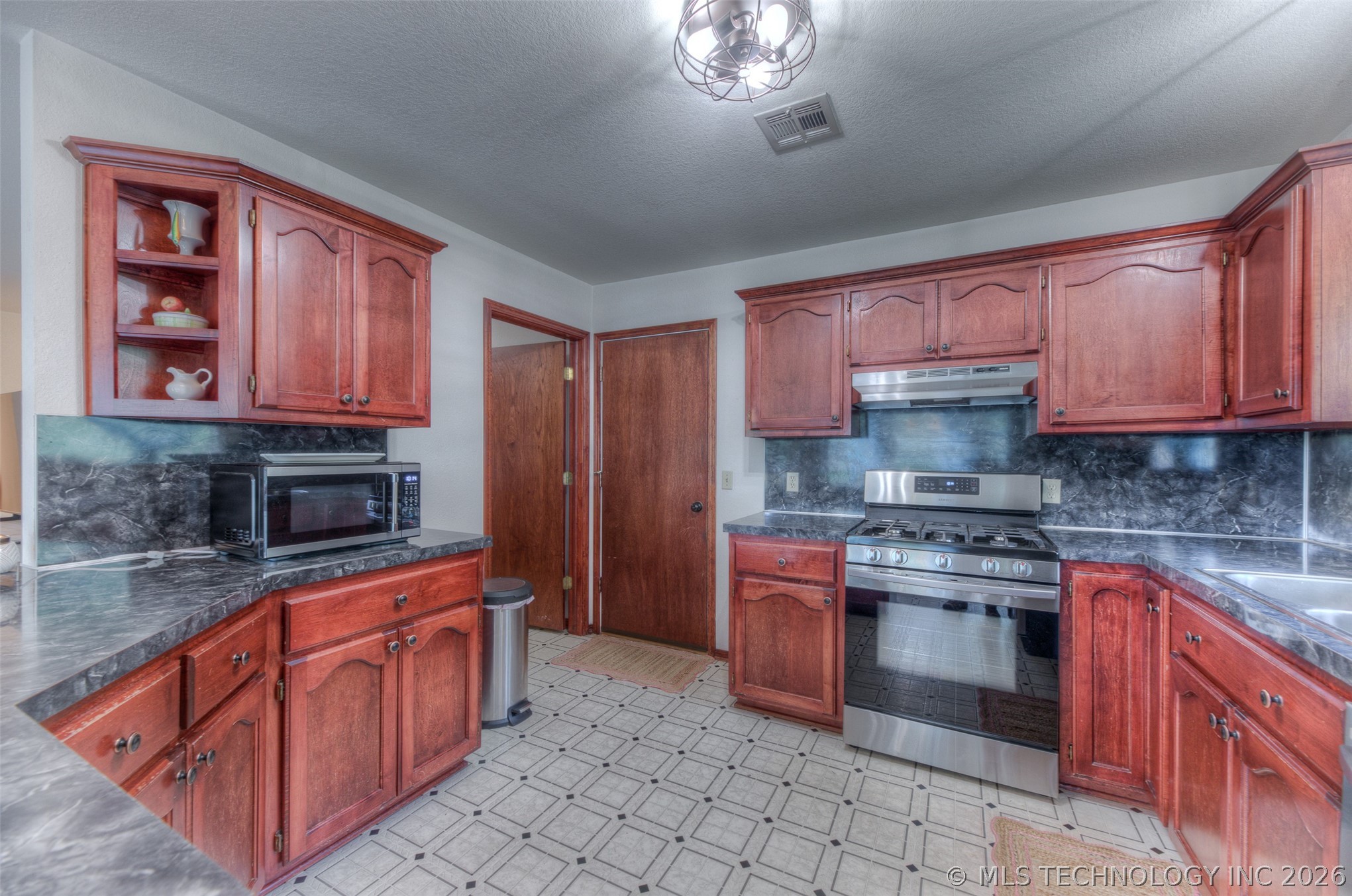 110 N 197th Westavenue Sand Springs OK 74063