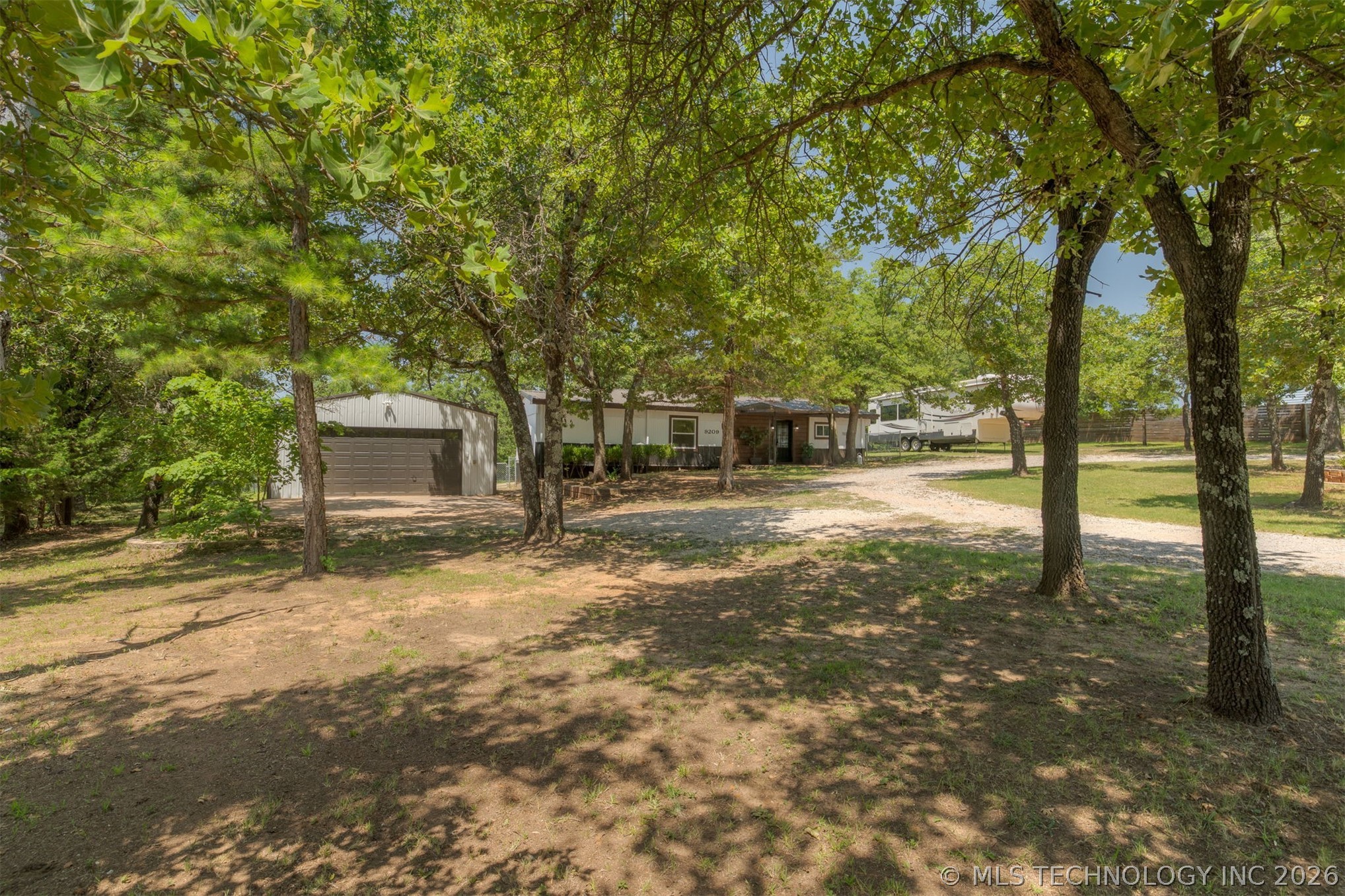 9209 Sleepy Hollow Drive Tecumseh OK 74857