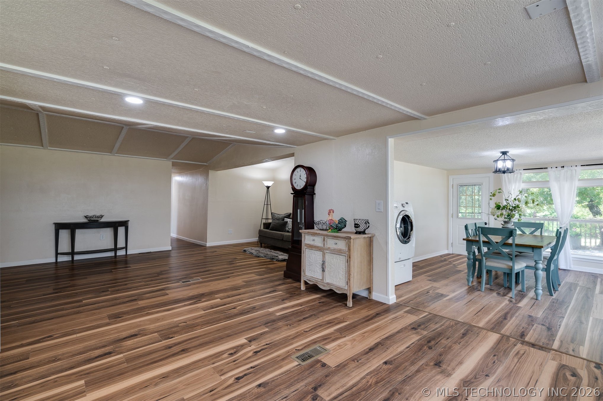 9209 Sleepy Hollow Drive Tecumseh OK 74857