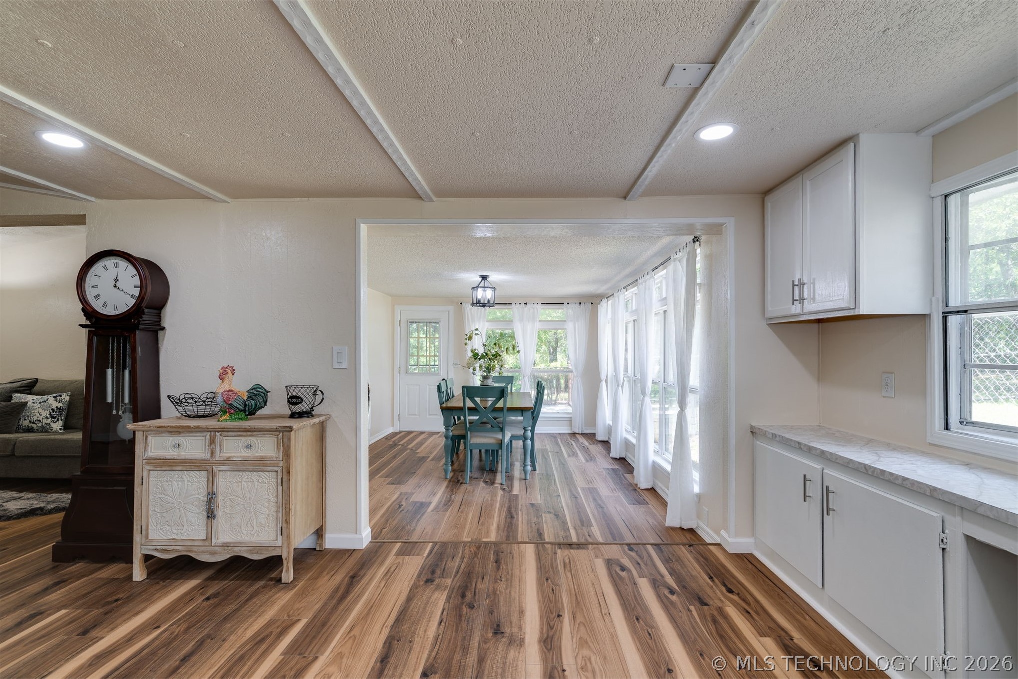 9209 Sleepy Hollow Drive Tecumseh OK 74857