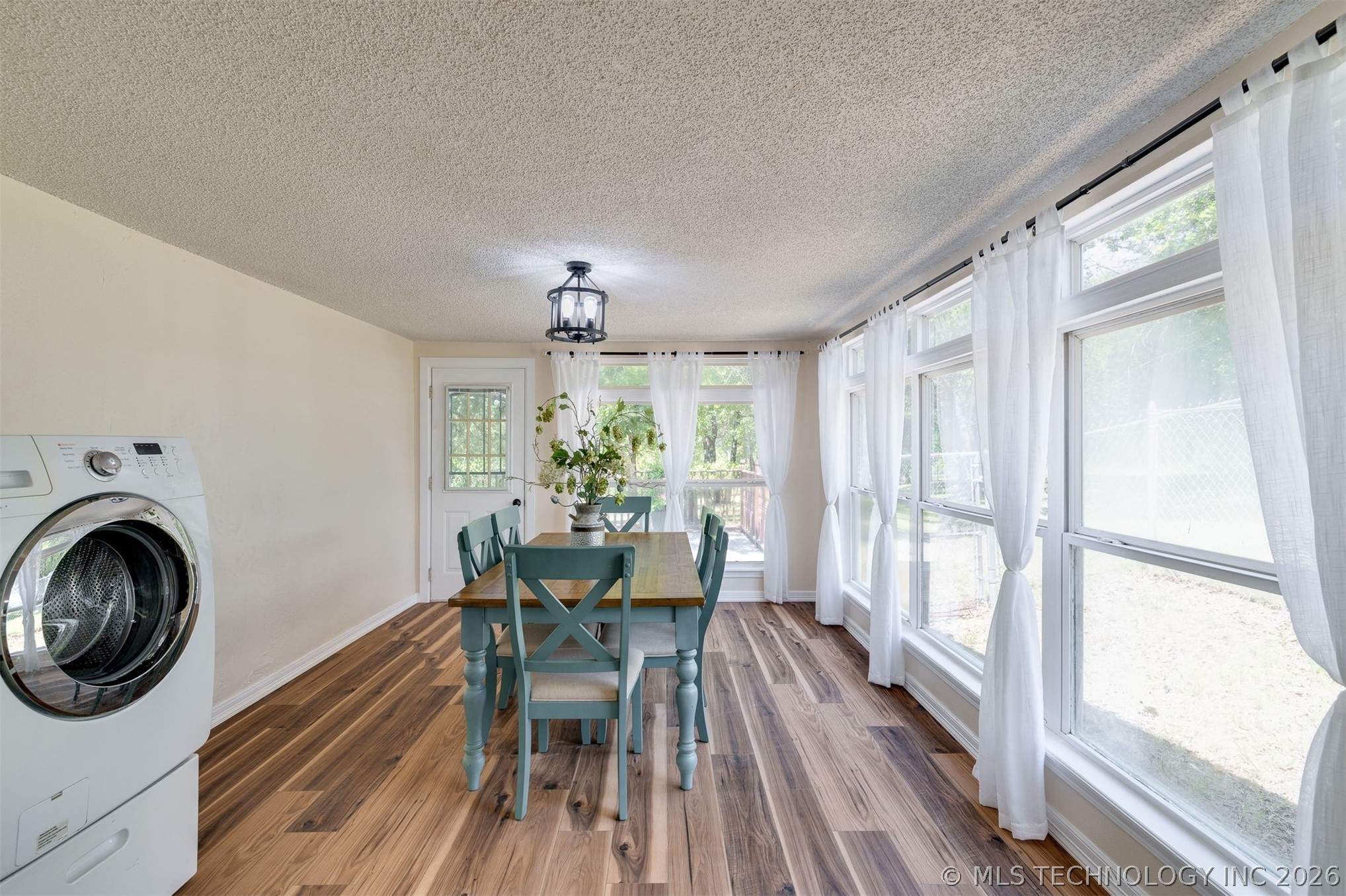 9209 Sleepy Hollow Drive Tecumseh OK 74857