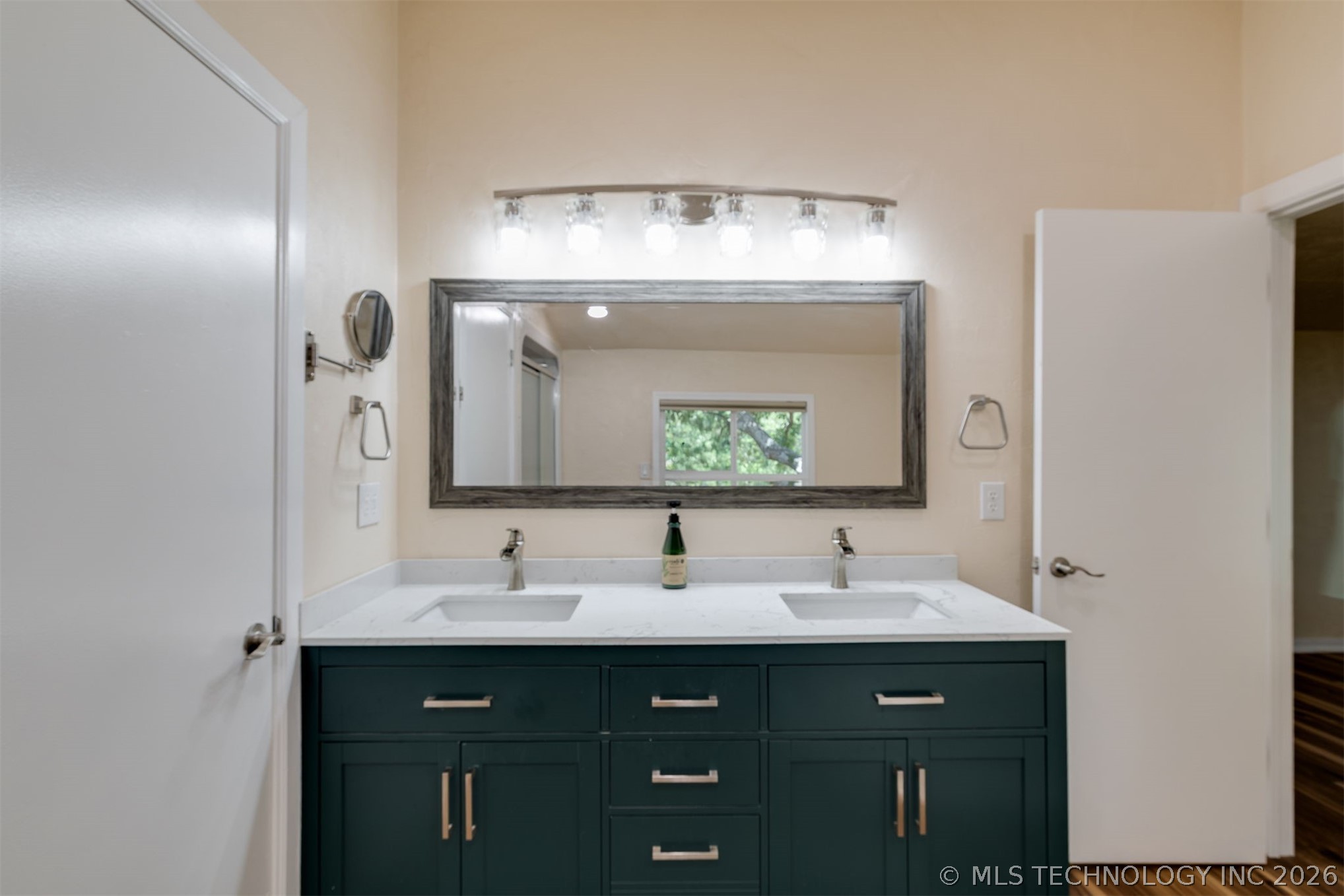 9209 Sleepy Hollow Drive Tecumseh OK 74857