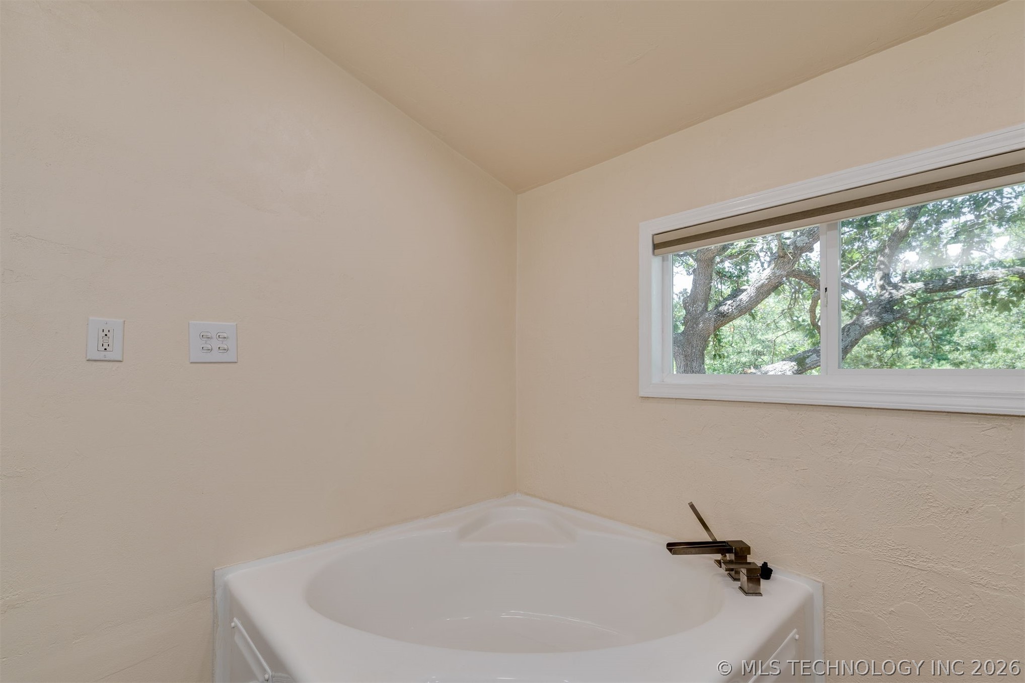9209 Sleepy Hollow Drive Tecumseh OK 74857