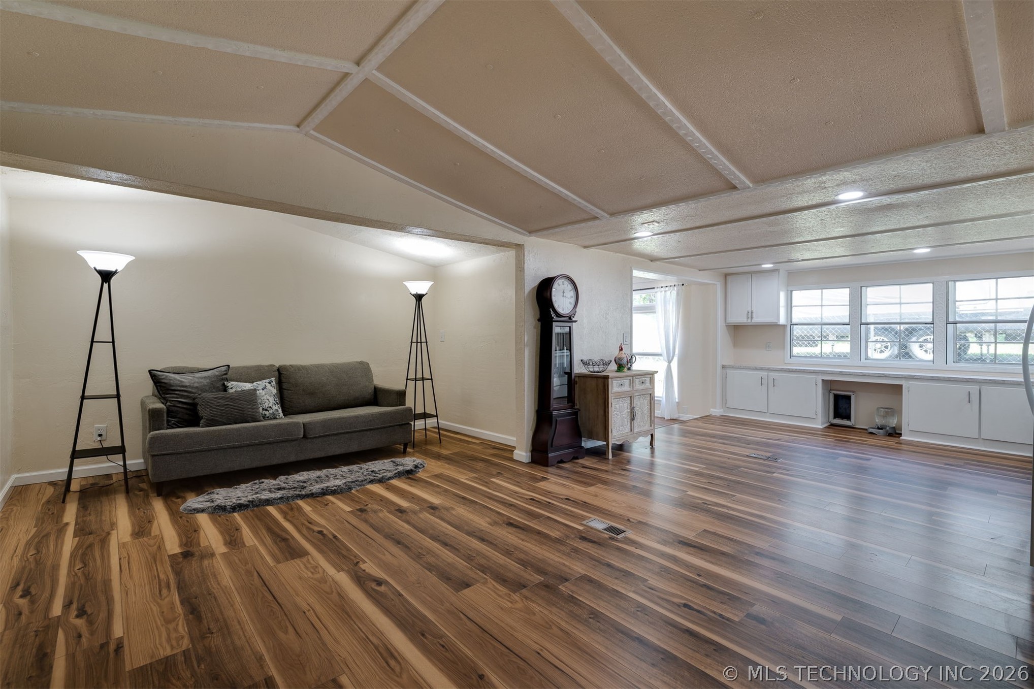 9209 Sleepy Hollow Drive Tecumseh OK 74857