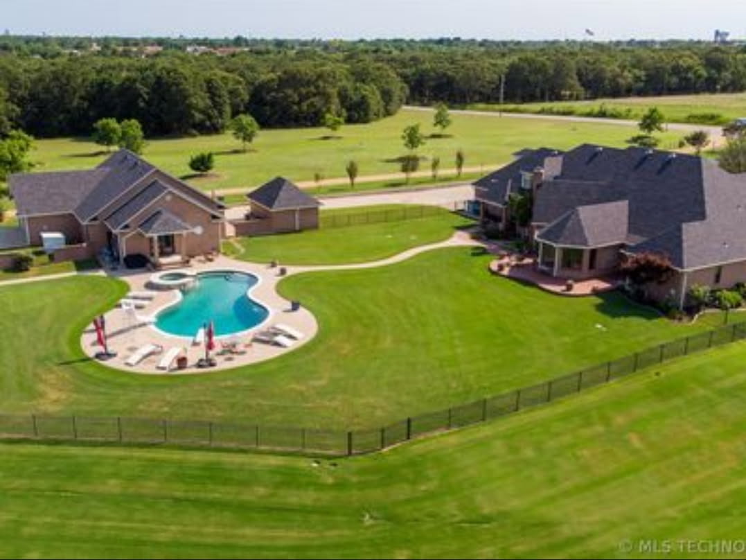 3234 Mount Washington Road Ardmore OK 73401