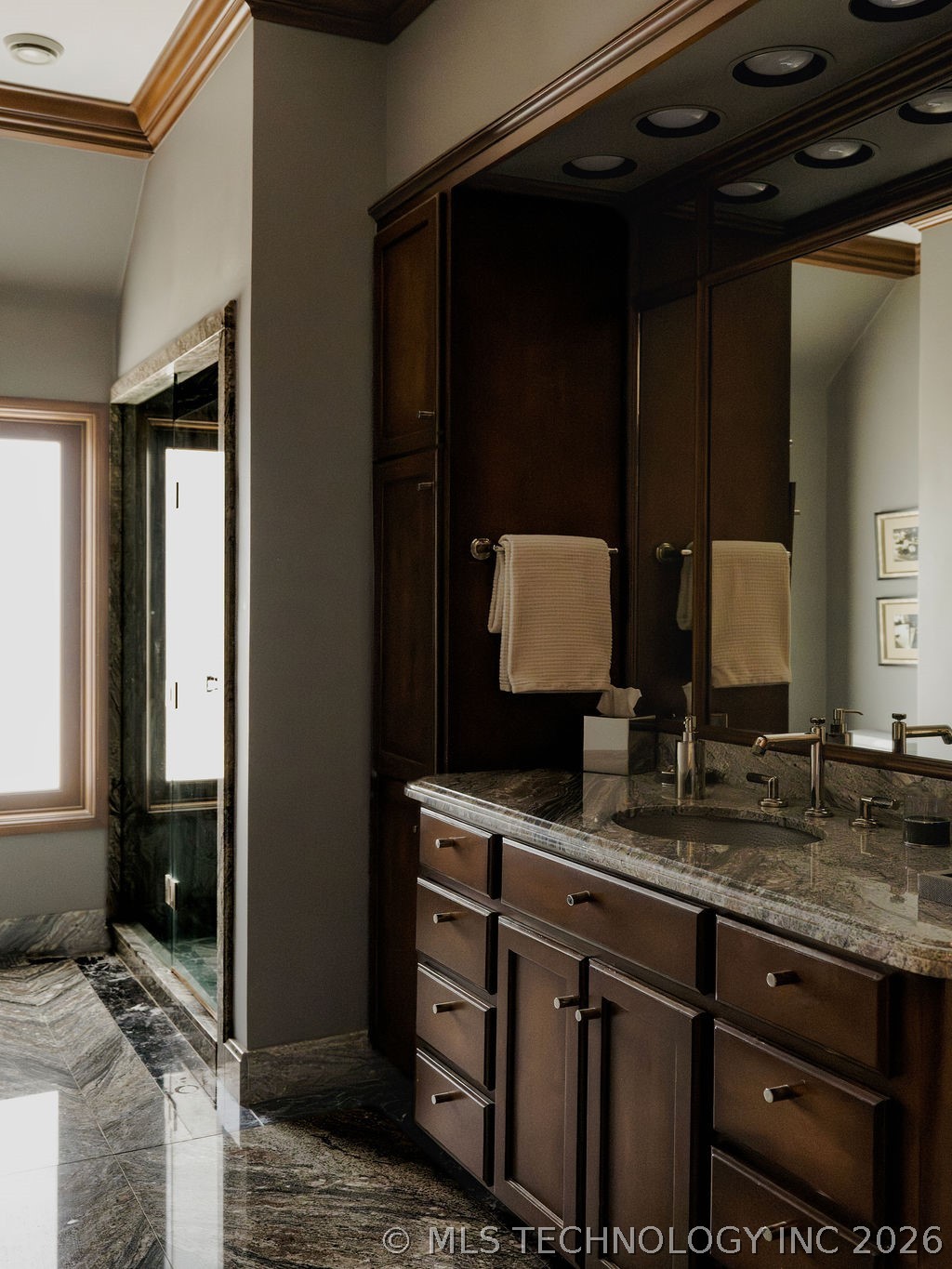 4011 S Yorktown Place Tulsa OK 74105
