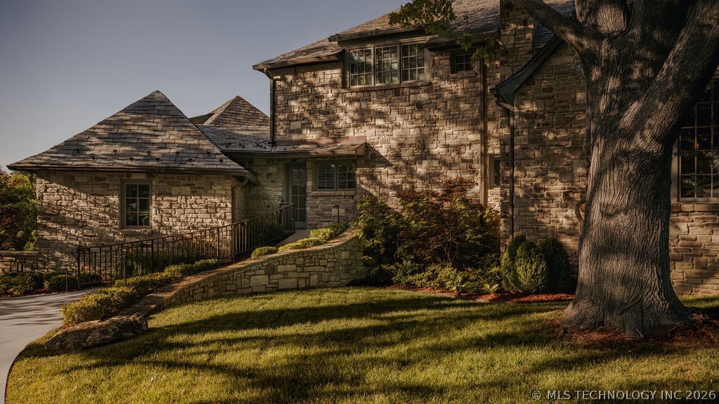 4011 S Yorktown Place Tulsa OK 74105