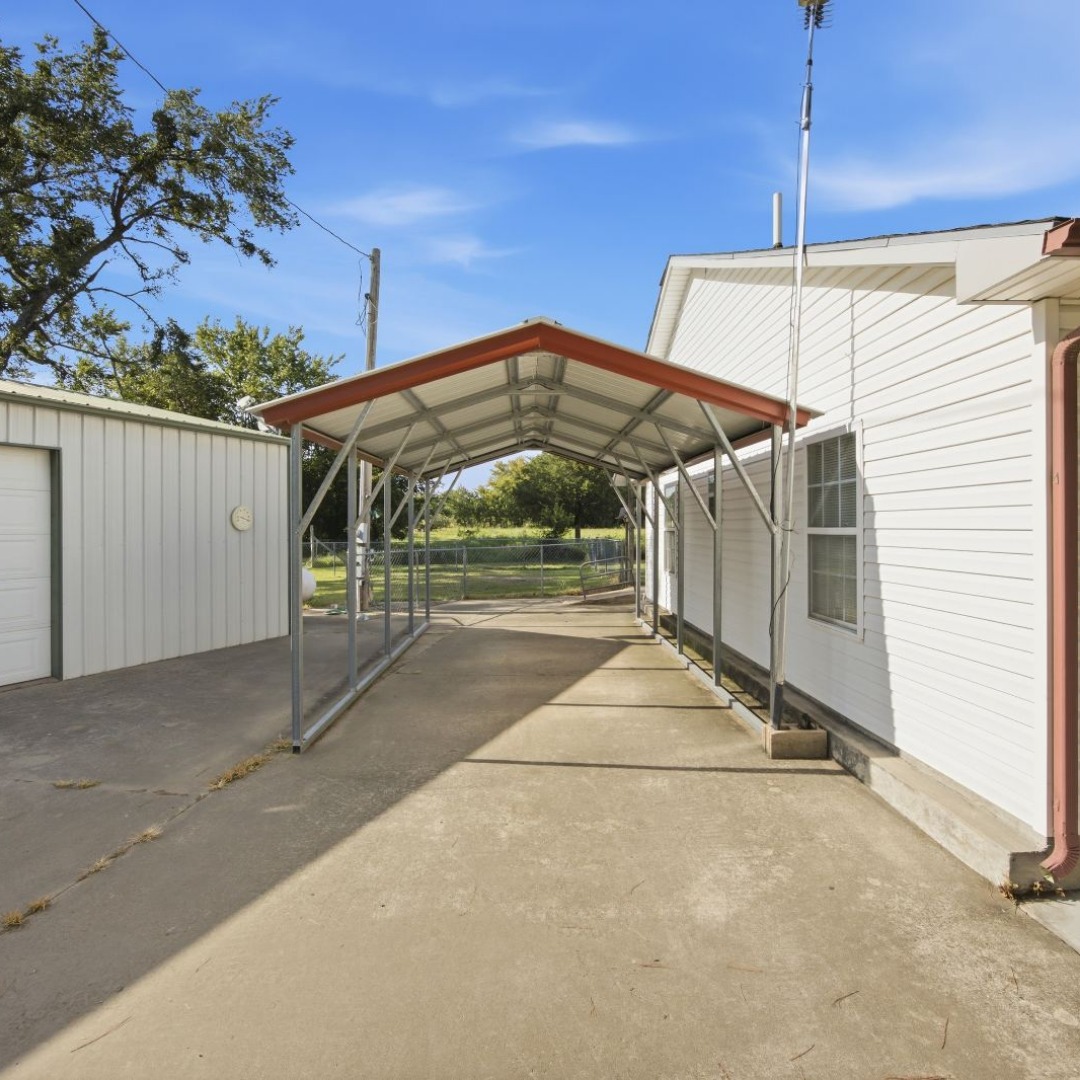 2696 Russellville Road Quinton OK 74561