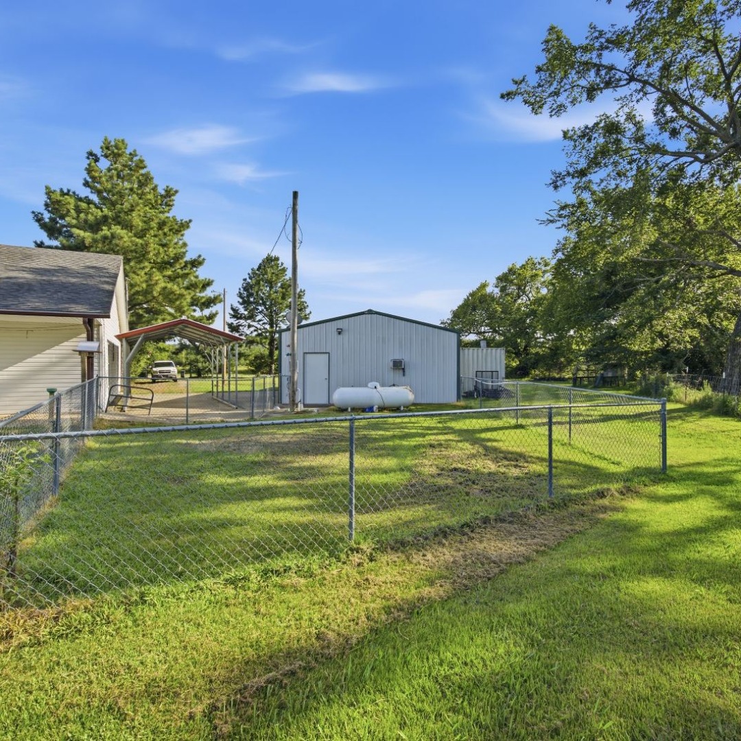 2696 Russellville Road Quinton OK 74561