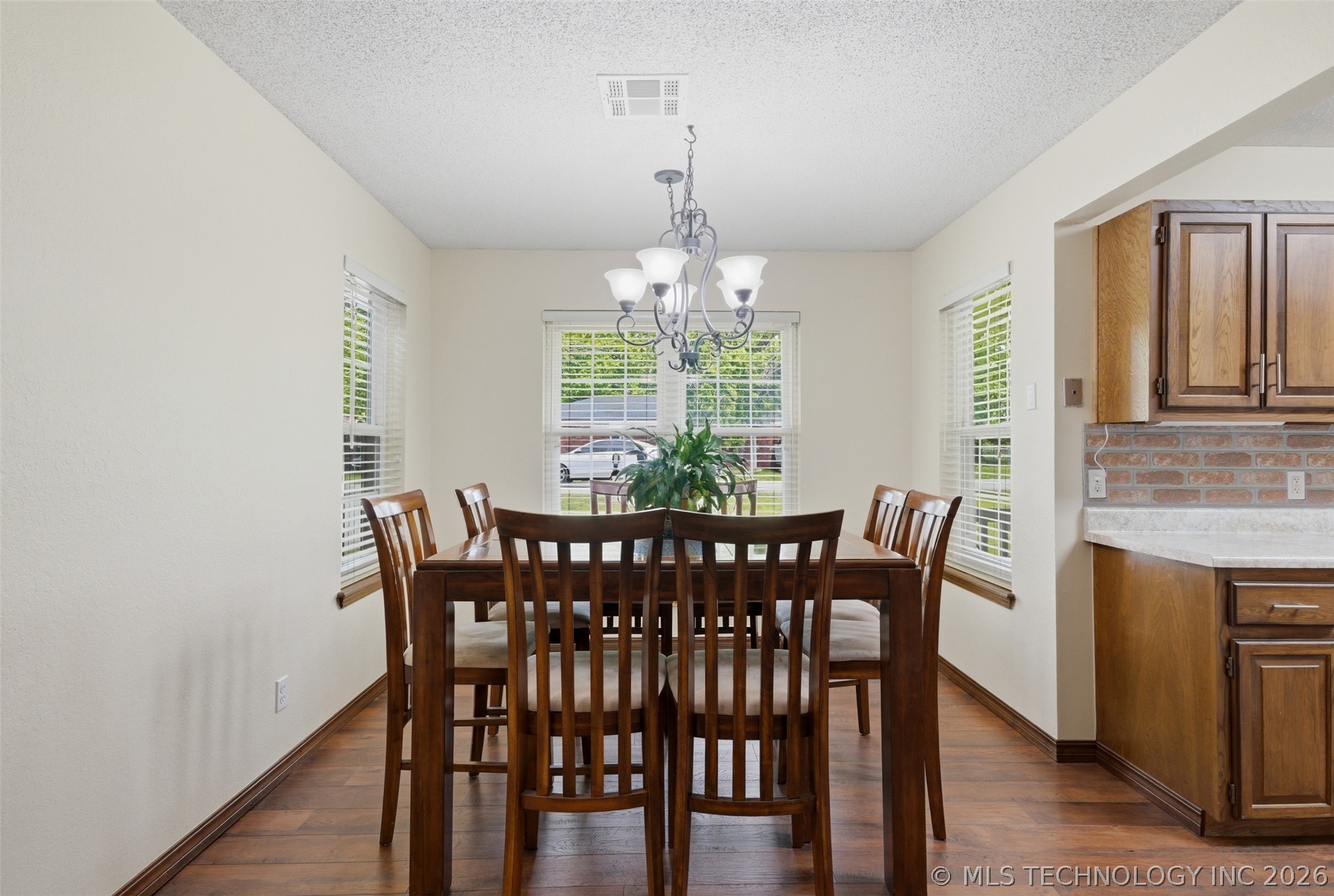 635 S Pecan Street Oologah OK 74053