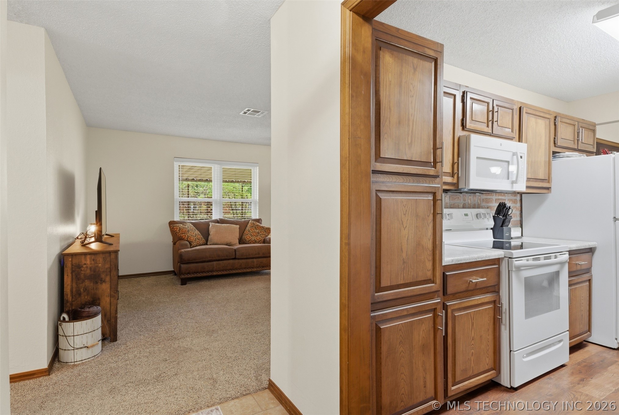635 S Pecan Street Oologah OK 74053