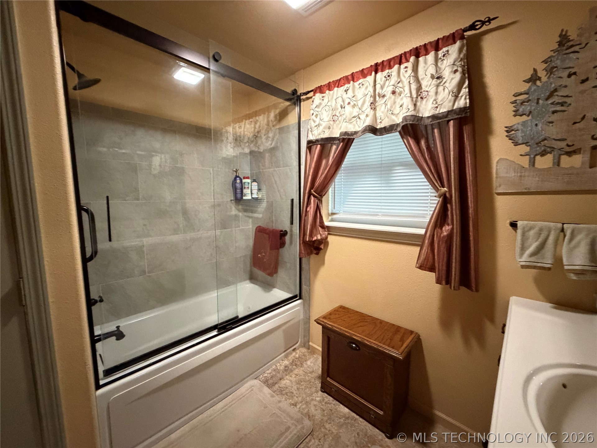 807 S Ross Avenue Fort Gibson OK 74434
