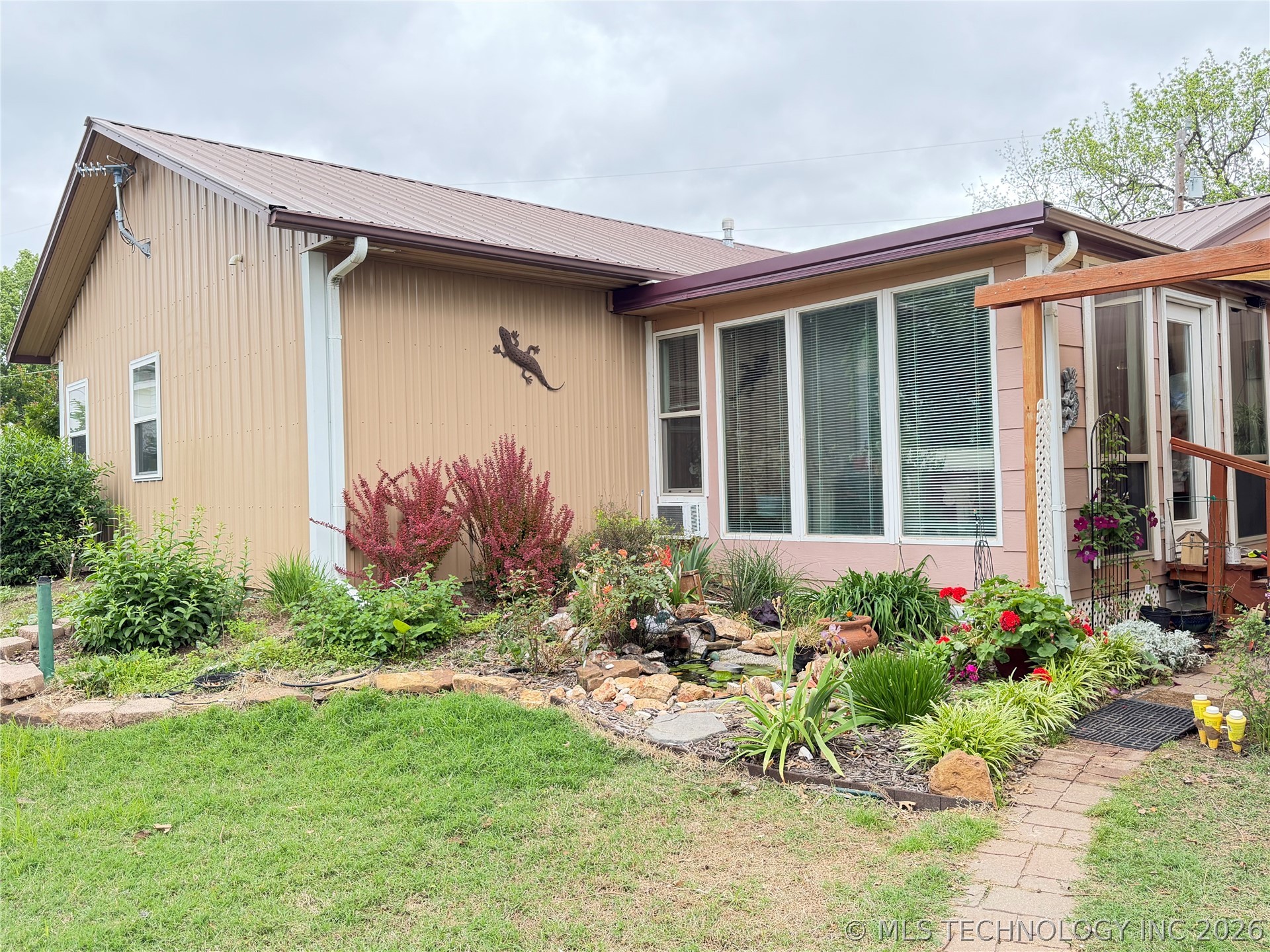 807 S Ross Avenue Fort Gibson OK 74434