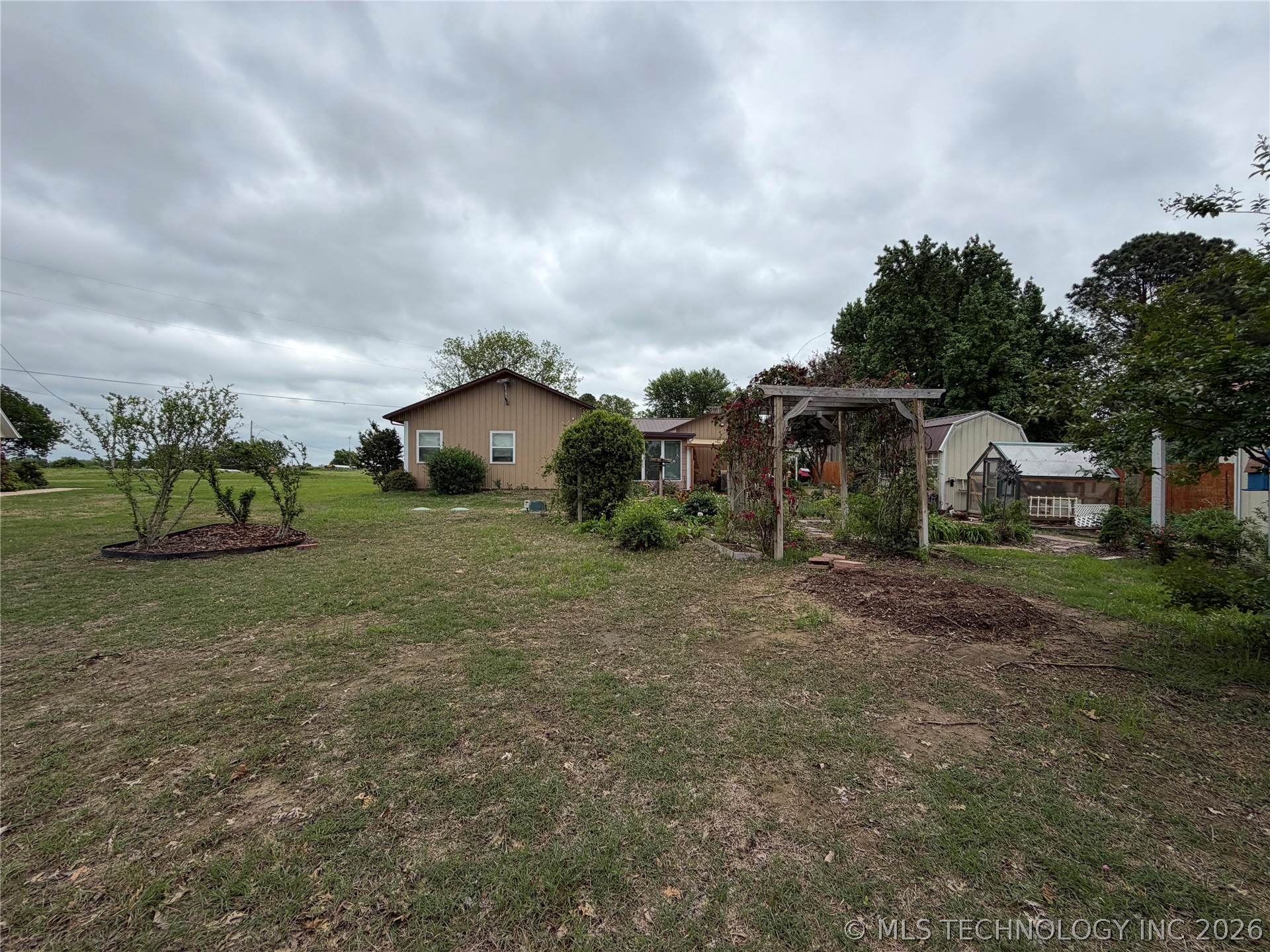 807 S Ross Avenue Fort Gibson OK 74434