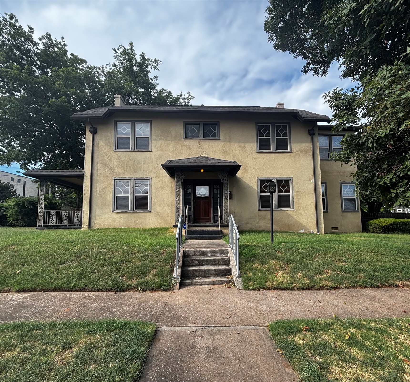 1303 E 17th Place Tulsa OK 74120