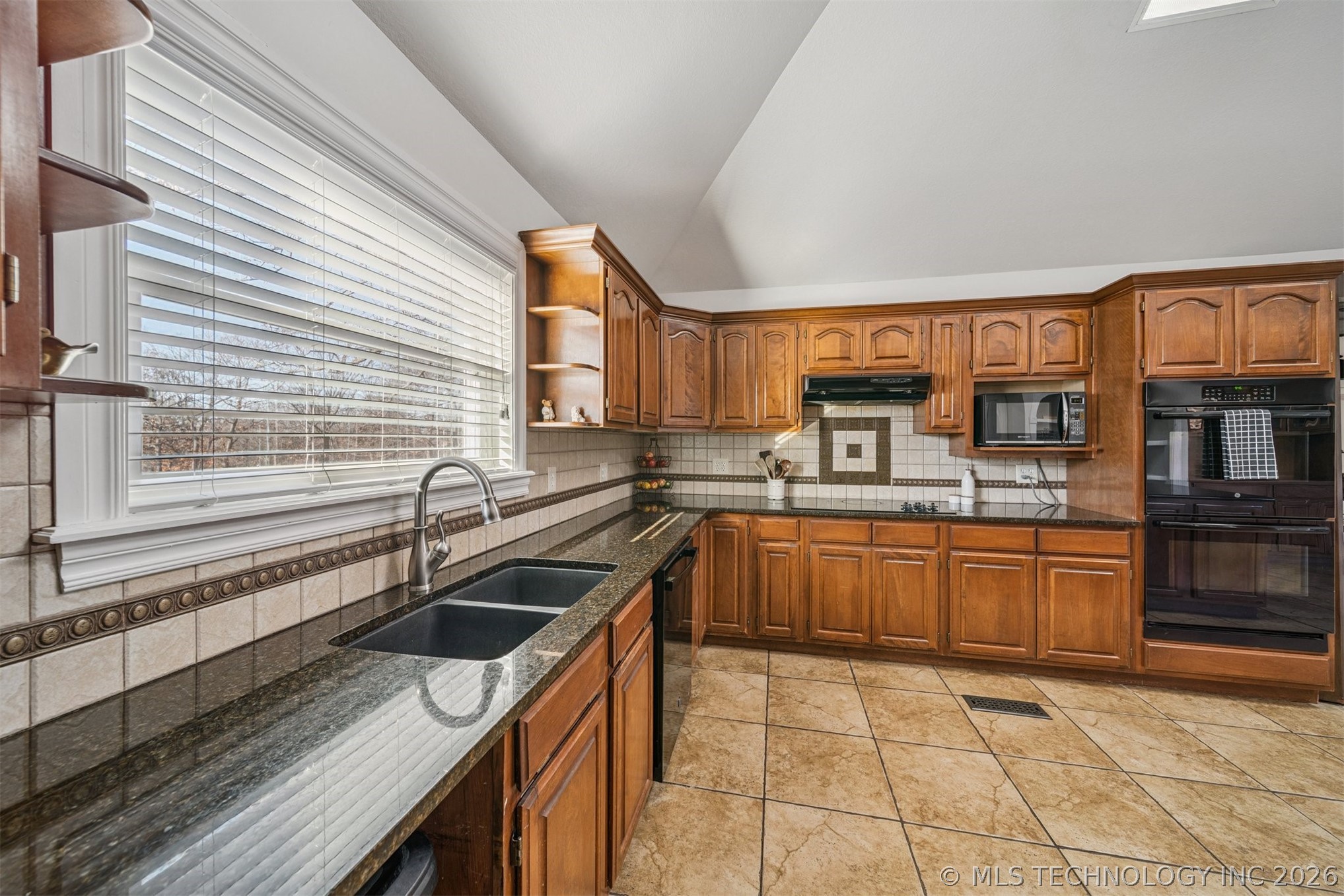 16615 Richardson Road Skiatook OK 74070