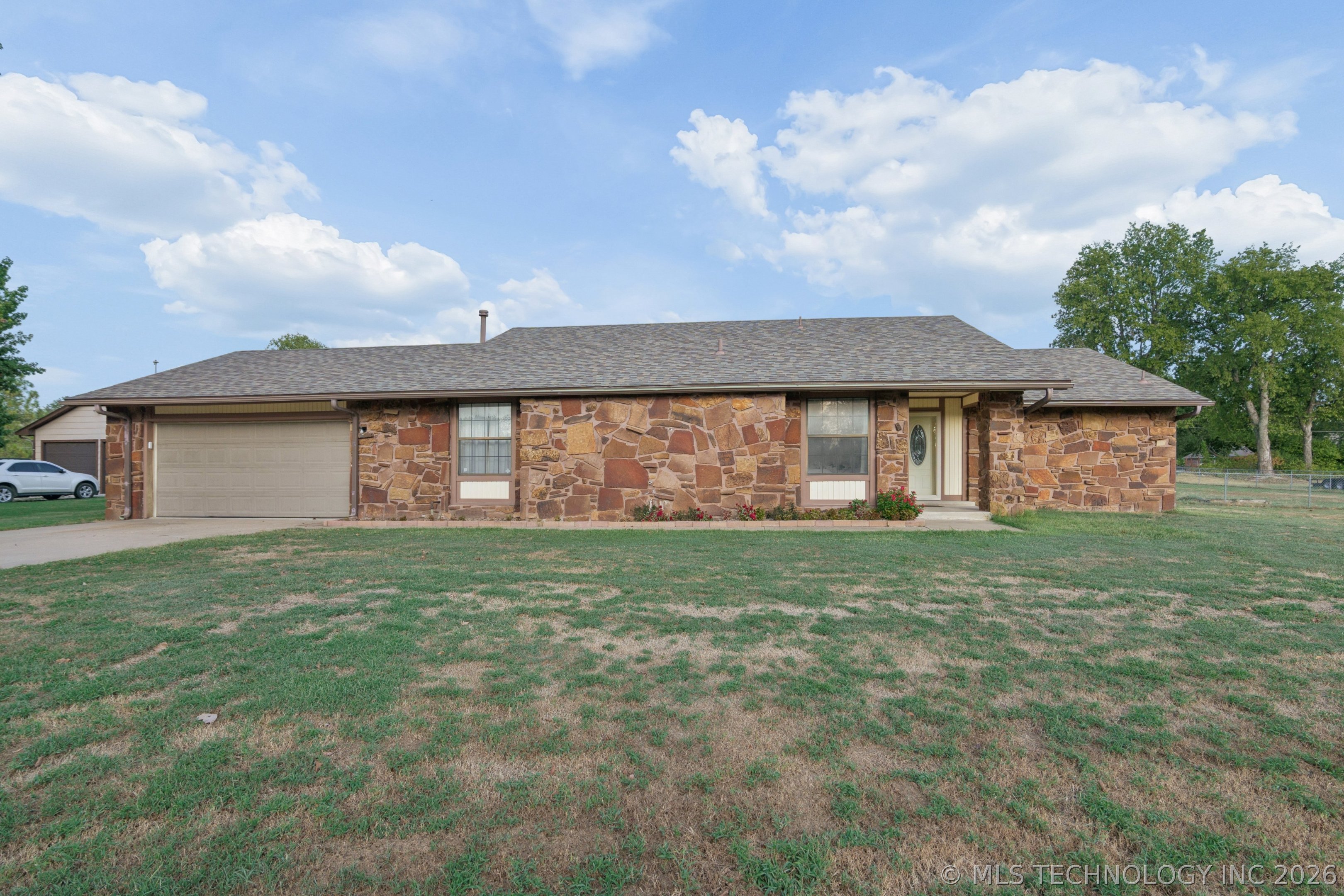 8427 N 170th East Avenue Owasso OK 74055