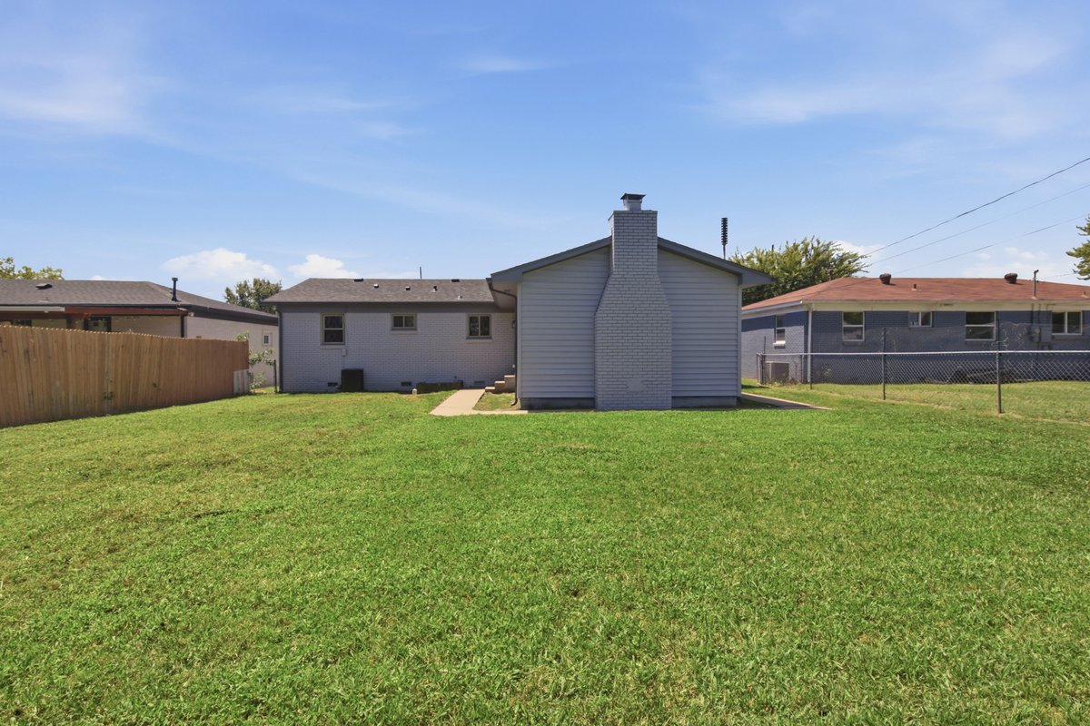 9163 E Latimer Street Tulsa OK 74115