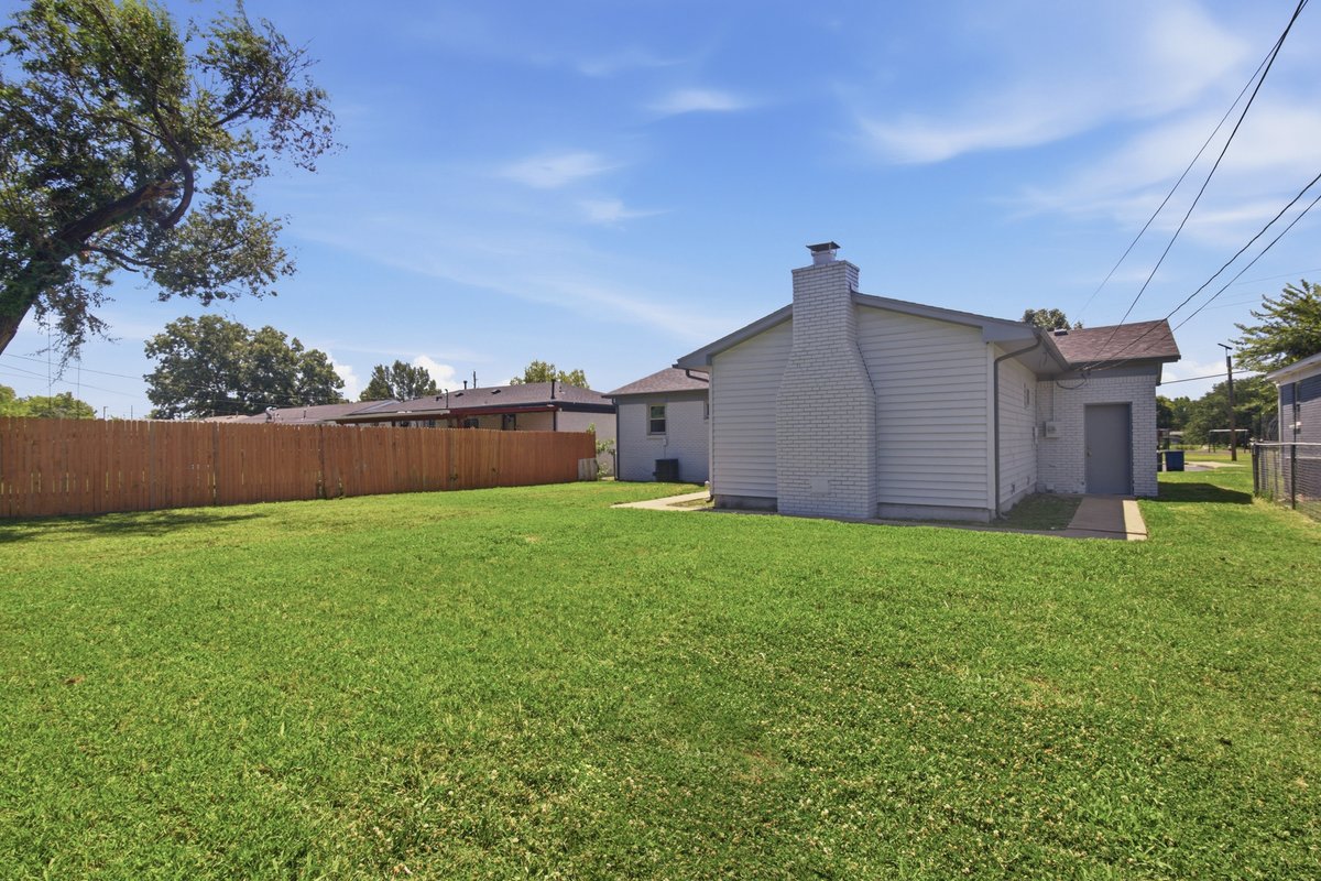 9163 E Latimer Street Tulsa OK 74115